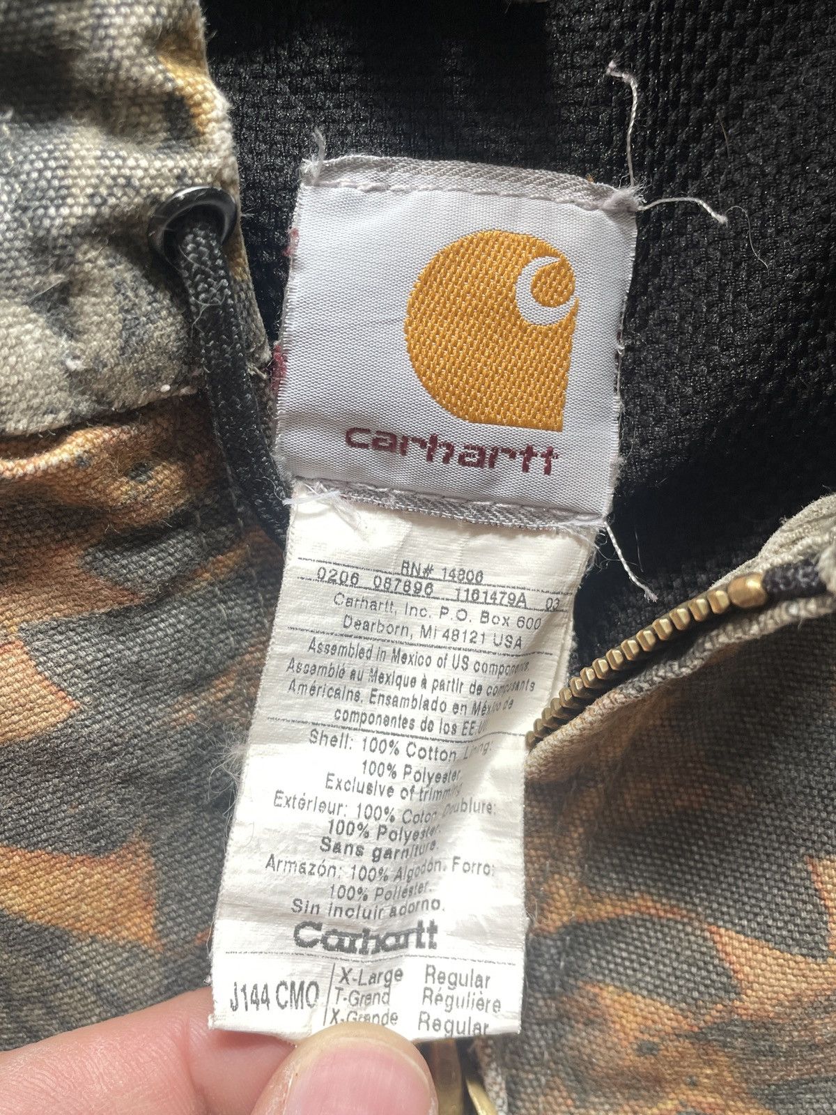 Carhartt Carhartt J144 Vintage in L (Rare CMO Camp Realtee Detroit) Size US L / EU 52-54 / 3 - 3 Thumbnail