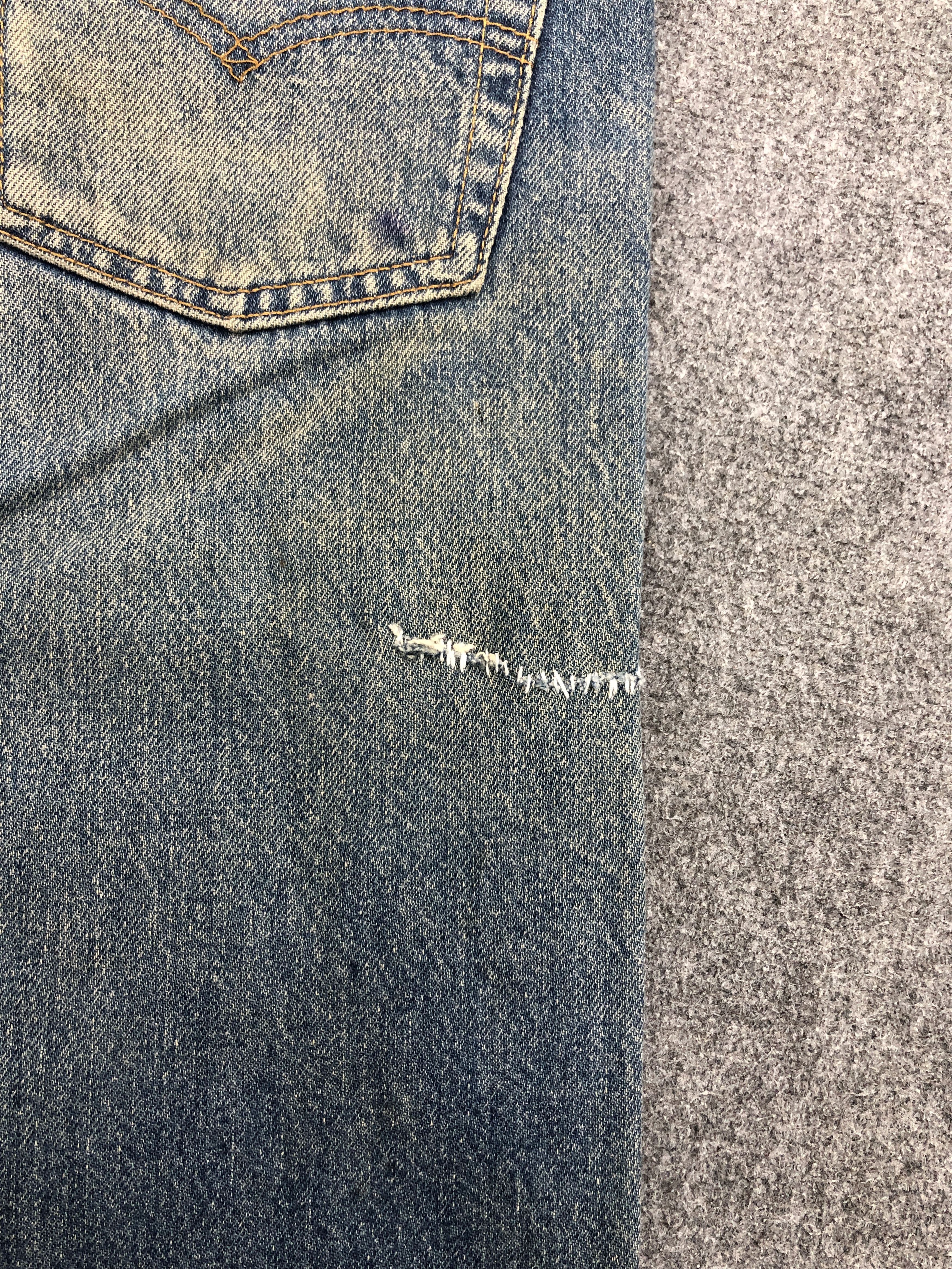 Levi's × Vintage Rusty Faded Blue Vintage 90s Levis 501 Jeans Size US 28 / EU 44 - 15 Thumbnail
