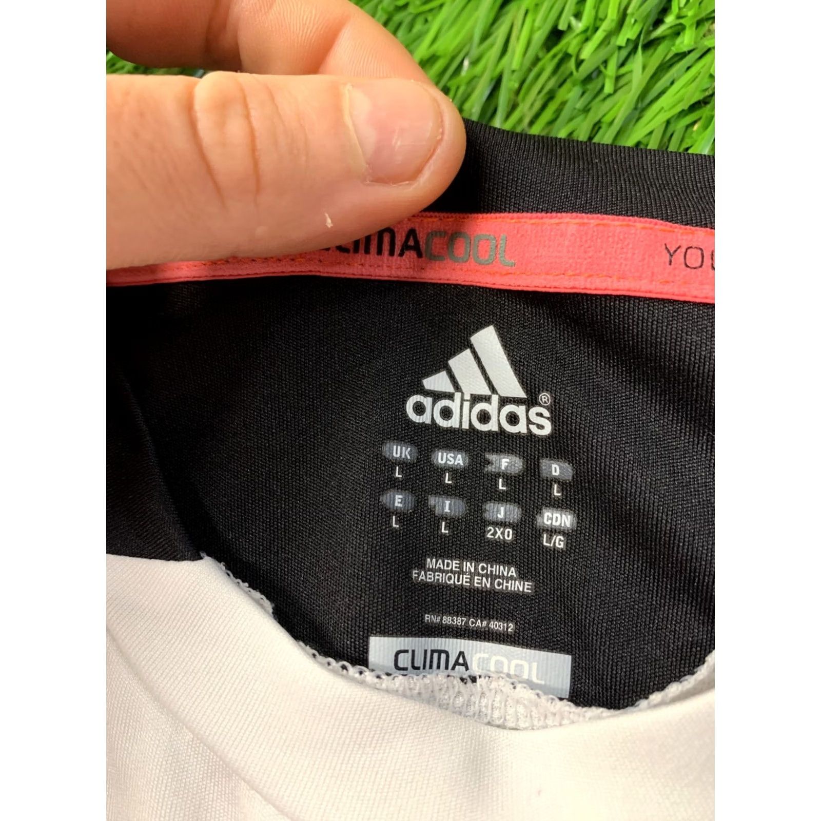 Adidas ADIDAS 365 PERFORMANCE CLIMACOOL ORIGINAL FOOTBALL SHIRT JERSEY XL Adult White and Black Football Mens Shirt Size US XL / EU 56 / 4 - 4 Thumbnail