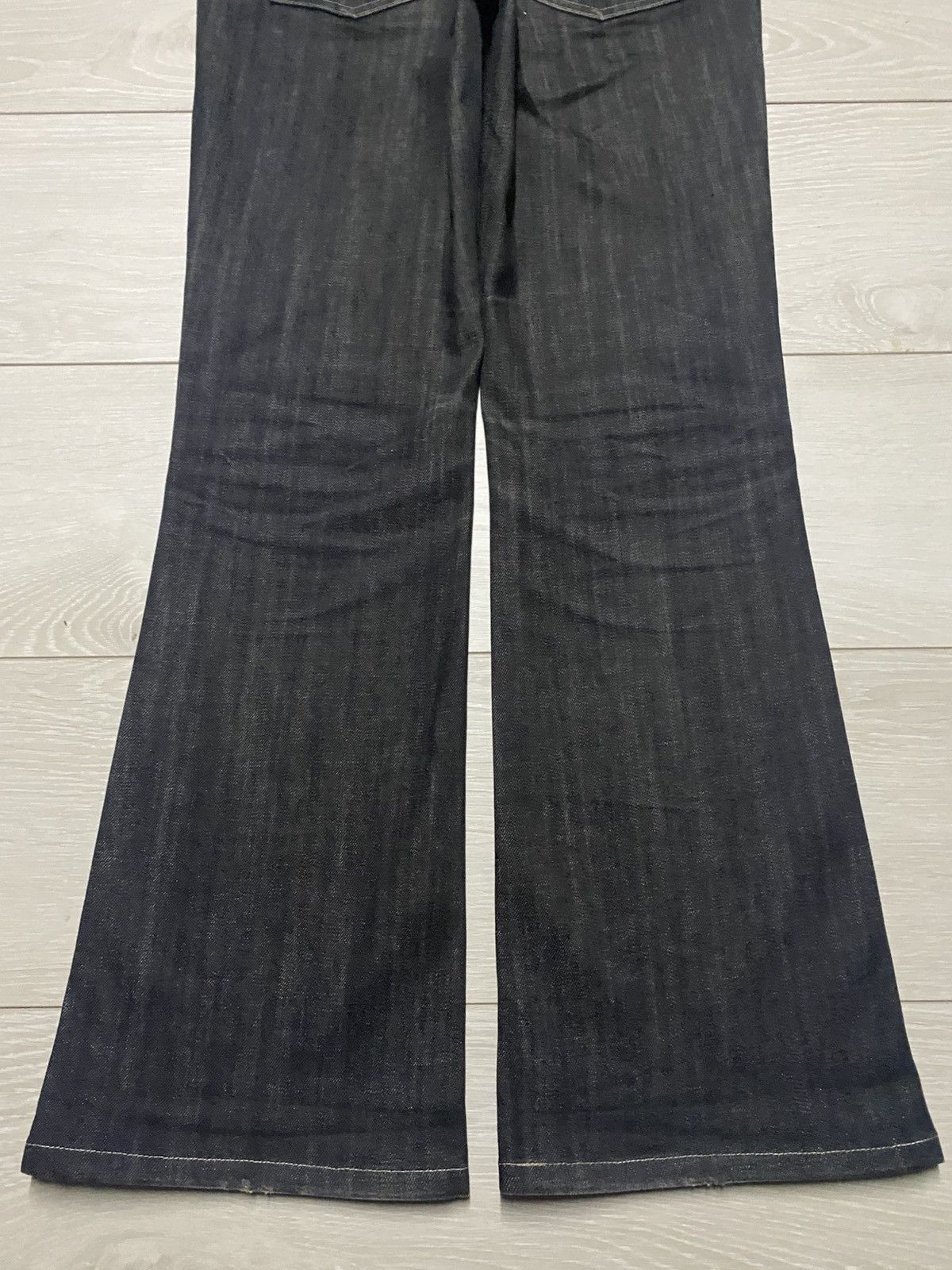Jun Takahashi Vintage Japanese Brand Uniqlo Black Denim Flare Jeans Size US 29 - 6 Thumbnail