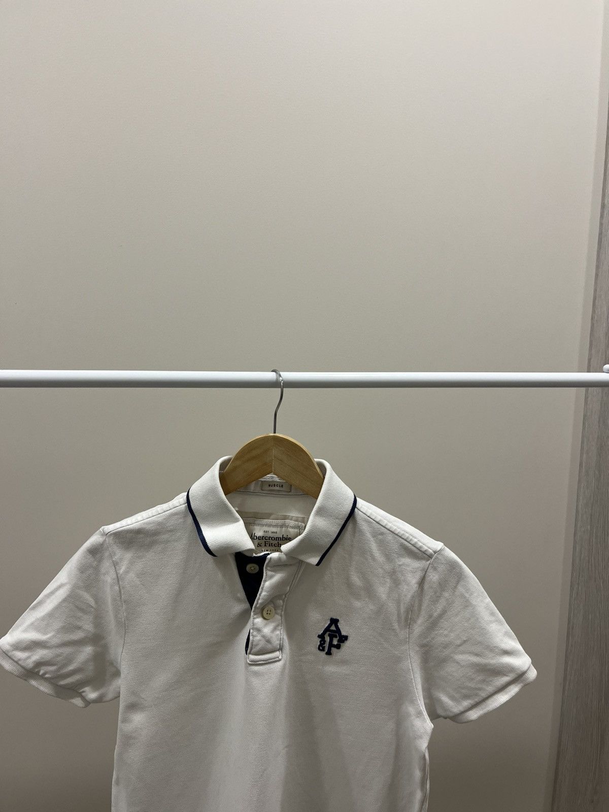 Abercrombie & Fitch Abercrombie & Fitch Vintage Polo T-Shirt Size US S / EU 44-46 / 1 - 1 Thumbnail
