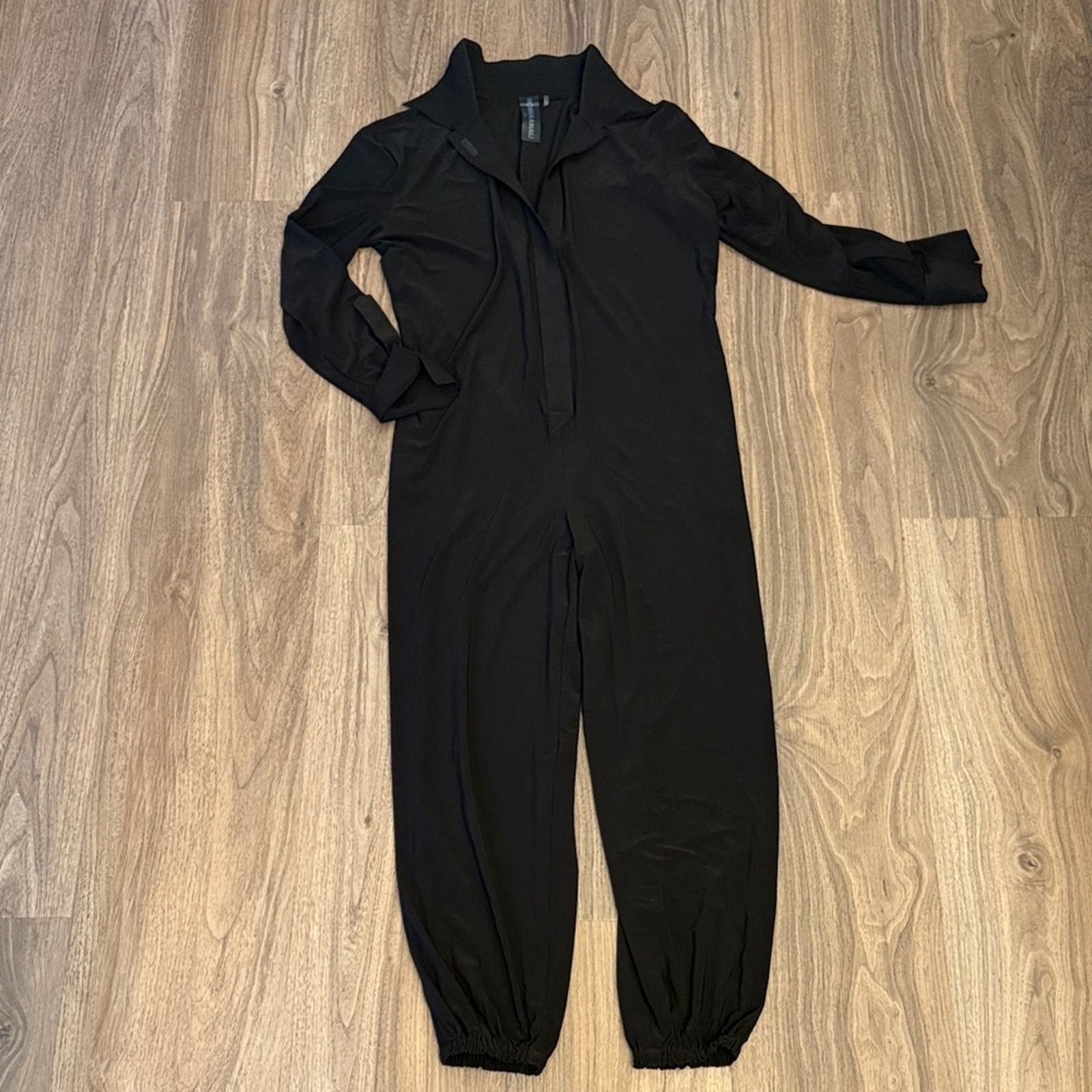 Norma Kamali Norma Kamali women’s long Velcro shirt jogger jumpsuit Size 26" / US 2 / IT 38 - 2 Thumbnail