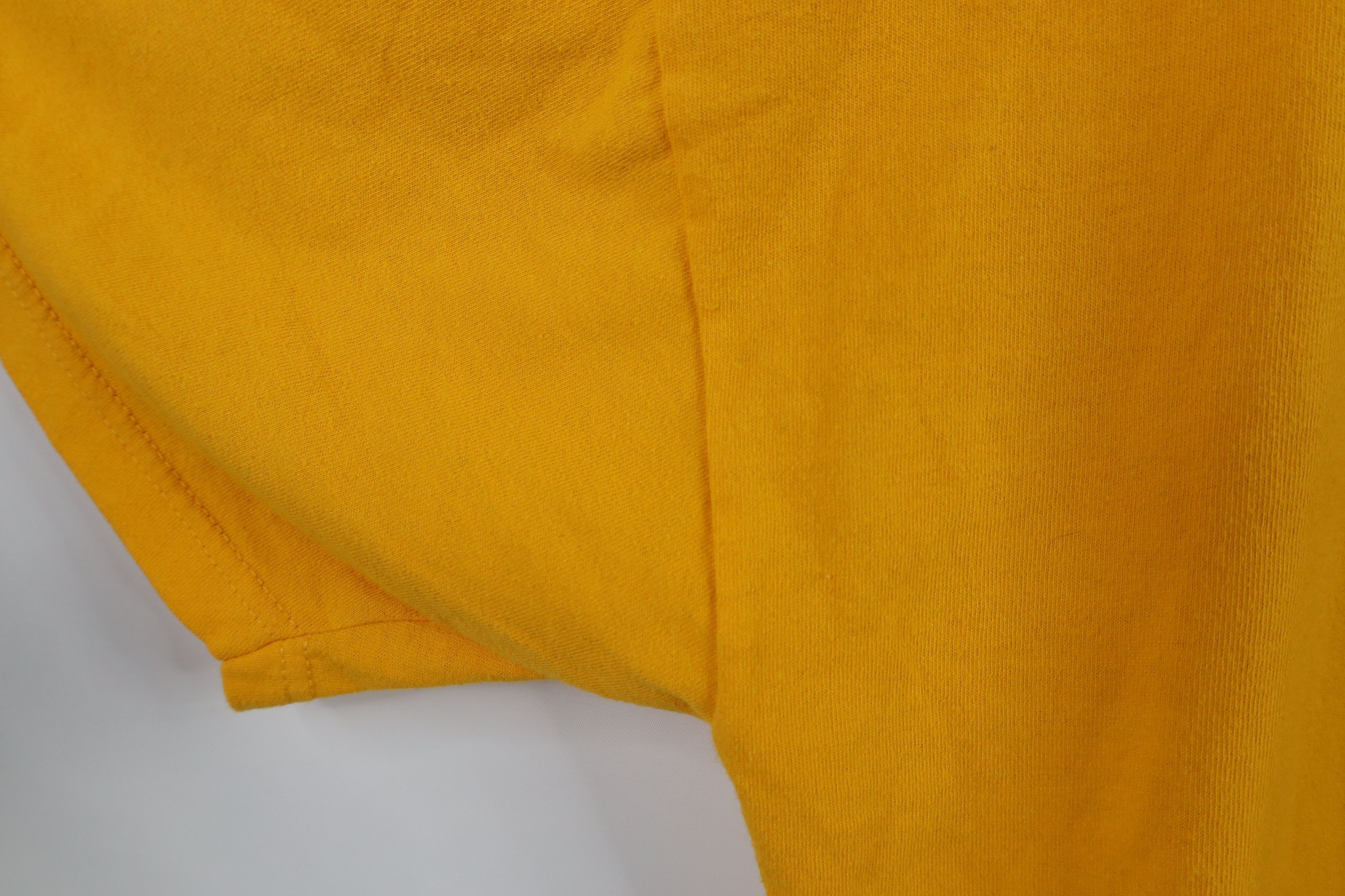 Vintage Vintage Issued University of Toledo Baseball T-Shirt Yellow Size US XXL / EU 58 / 5 - 5 Thumbnail