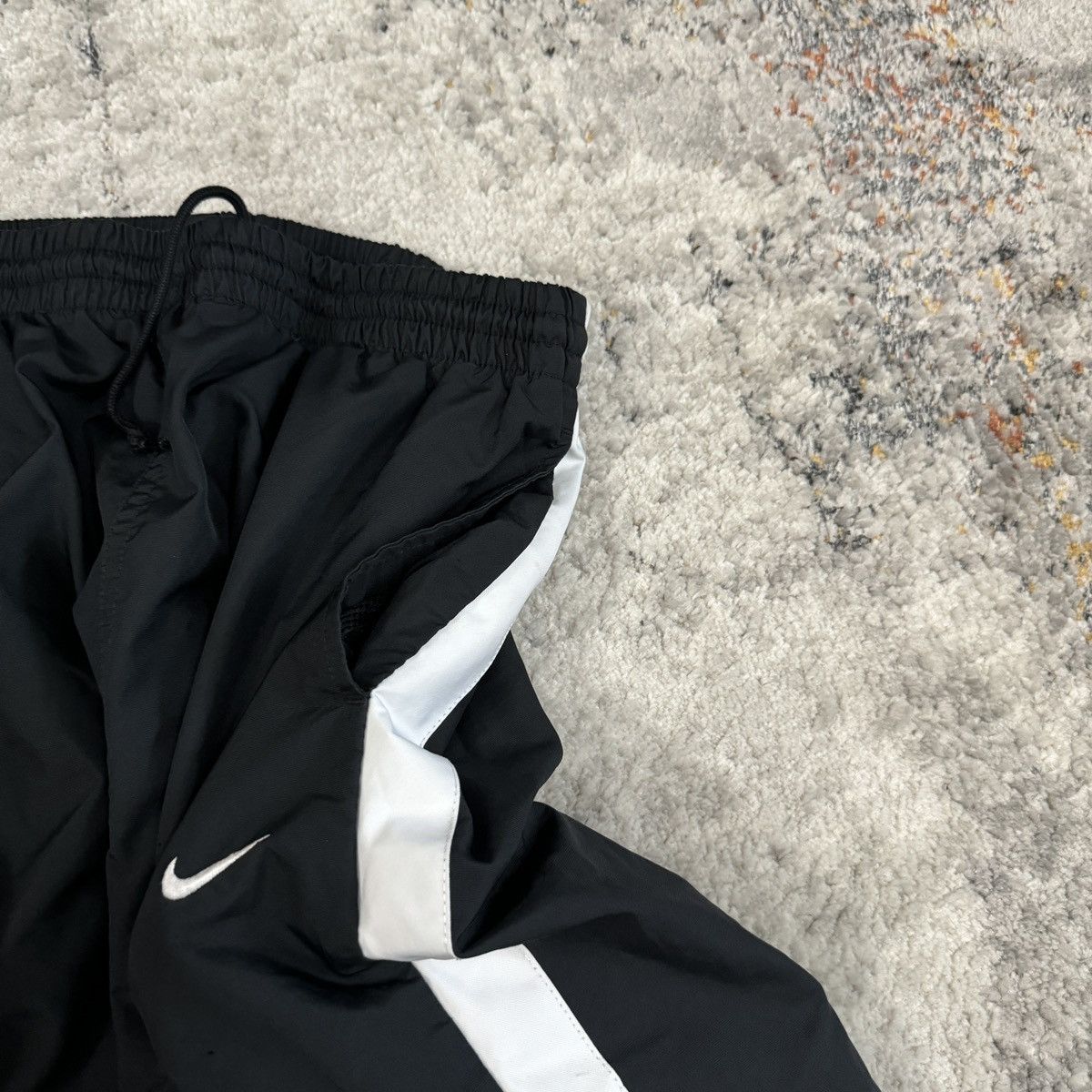 Nike × Vintage Vintage y2k Nike essential baggy striped sweatpants Size US 30 / EU 46 - 4 Thumbnail