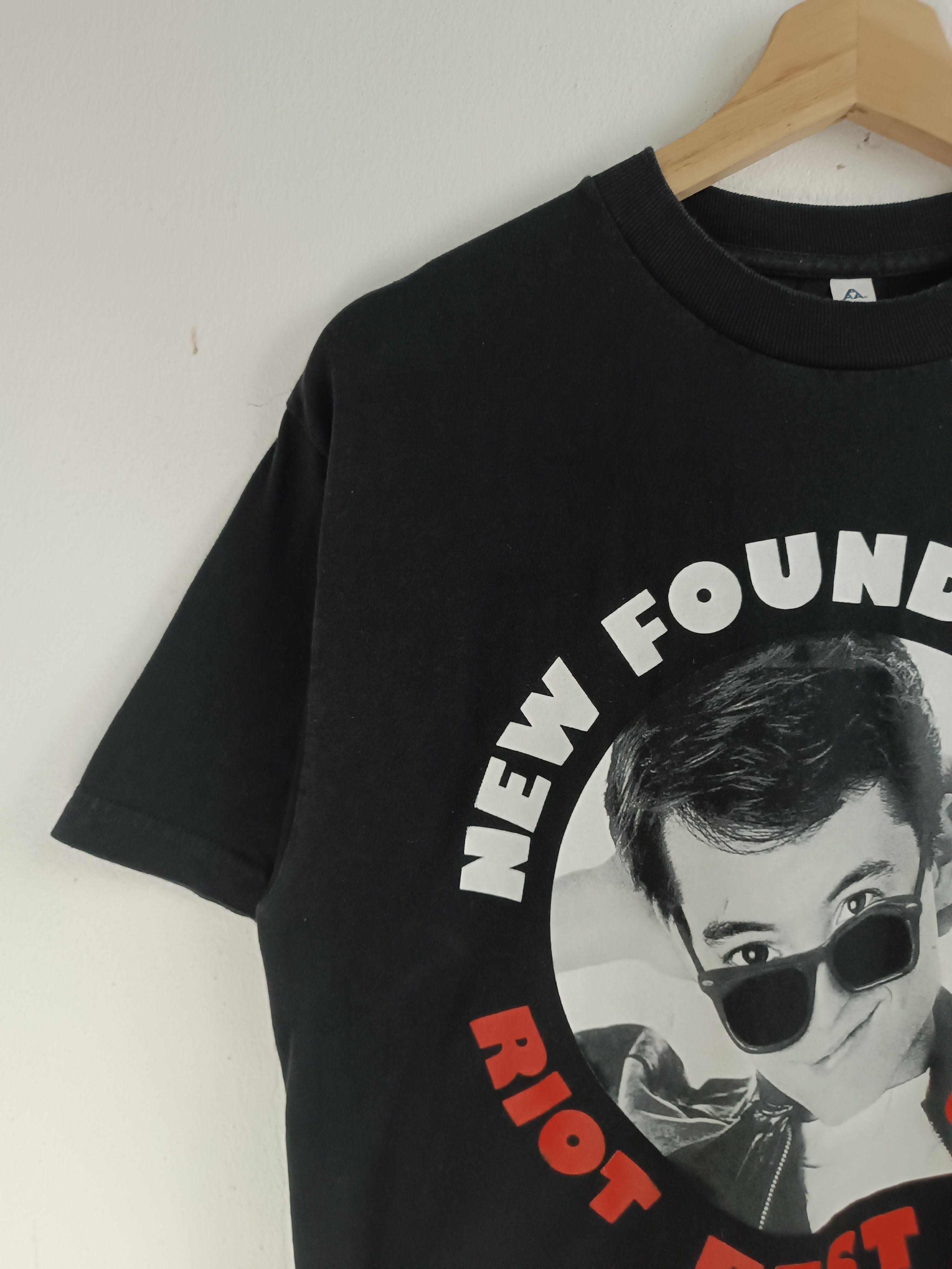 Band Tees VINTAGE NEW FOUND GLORY RIOT FEST 2017 POP PUNK NOFX MXPX Size US M / EU 48-50 / 2 - 5 Thumbnail