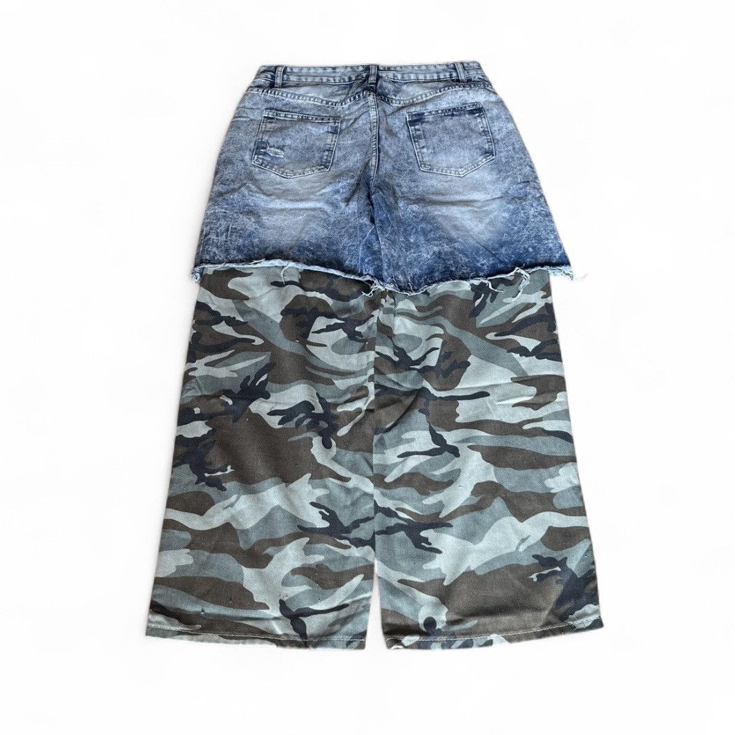 Japanese Brand American Double Side Denim Camo Jeans Hip-Hop Wide Leg Goth Size US 32 / EU 48 - 2 Thumbnail