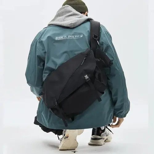 Vintage Fashion Hip Hop Messenger Shoulder Bag in Black, Men's