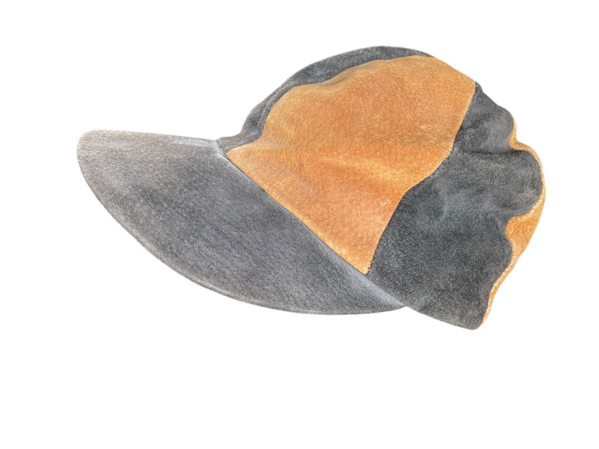 Vintage Vintage 90s Two-Tone Suede Cap Size ONE SIZE - 3 Thumbnail