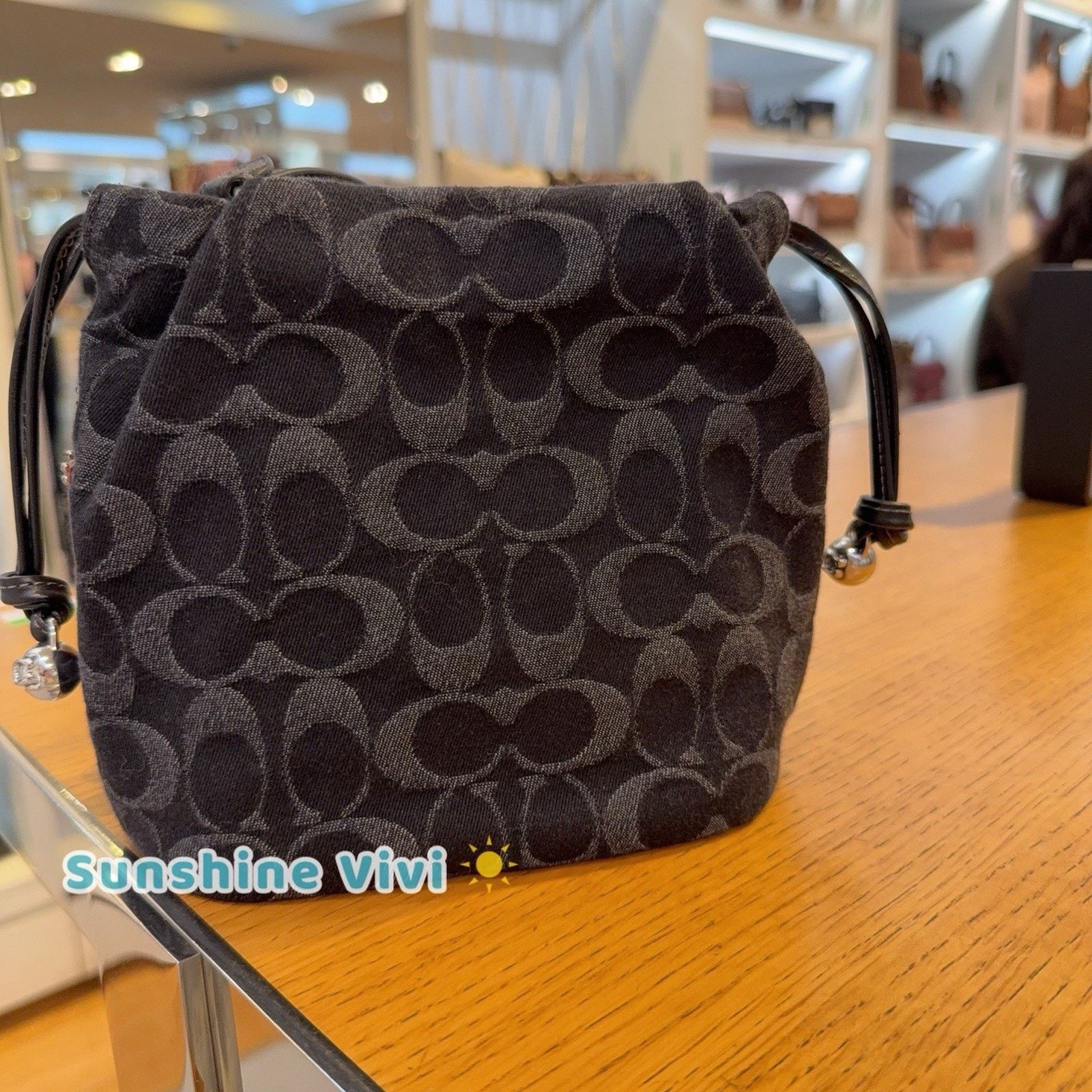 Coach NWT Coach Faye Mini Drawstring Bag Signature CCZ45 denim Size ONE SIZE - 3 Thumbnail