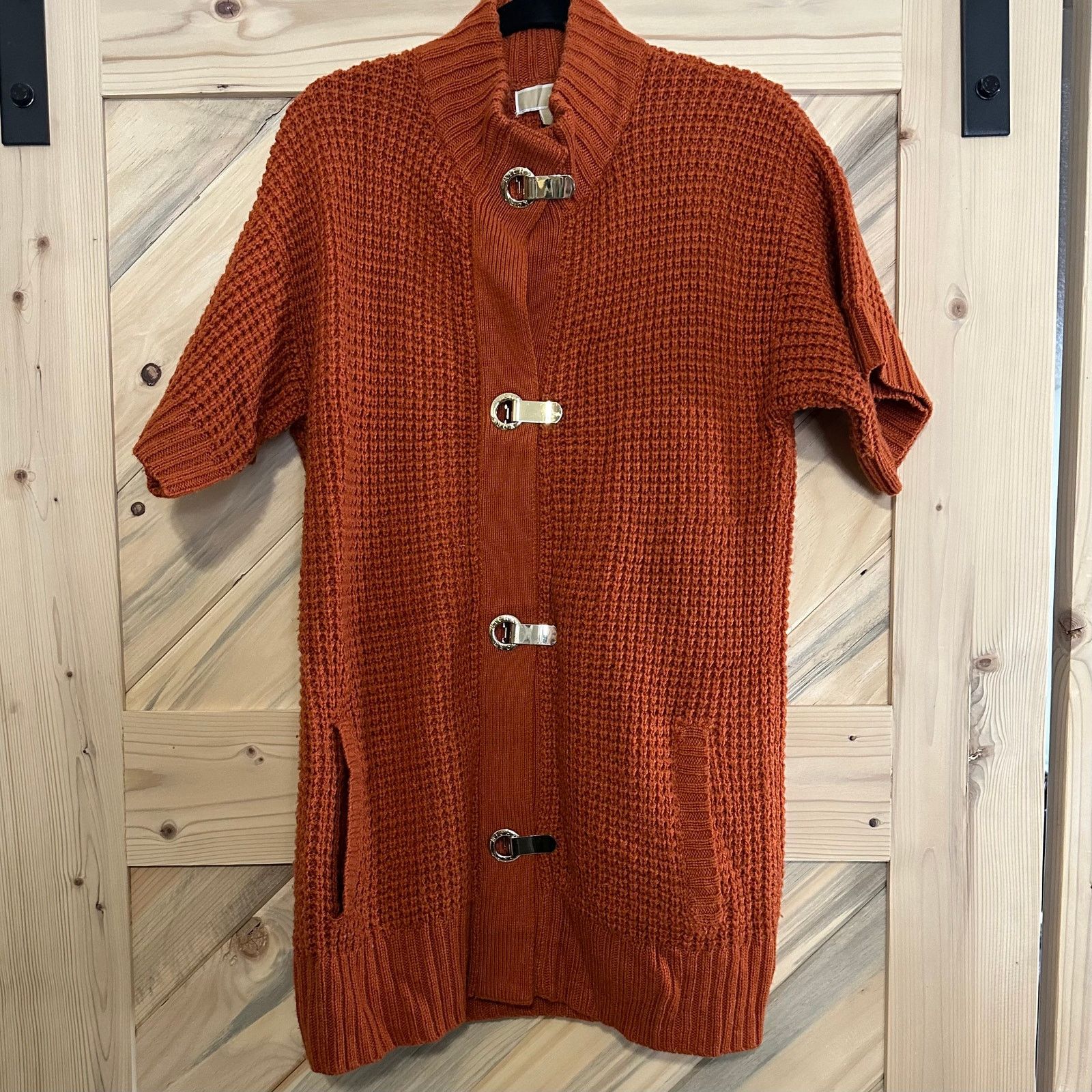 Michael Kors Size L Michael Kors golden latch knit cardigan sweater Size L / US 10 / IT 46 - 1 Thumbnail