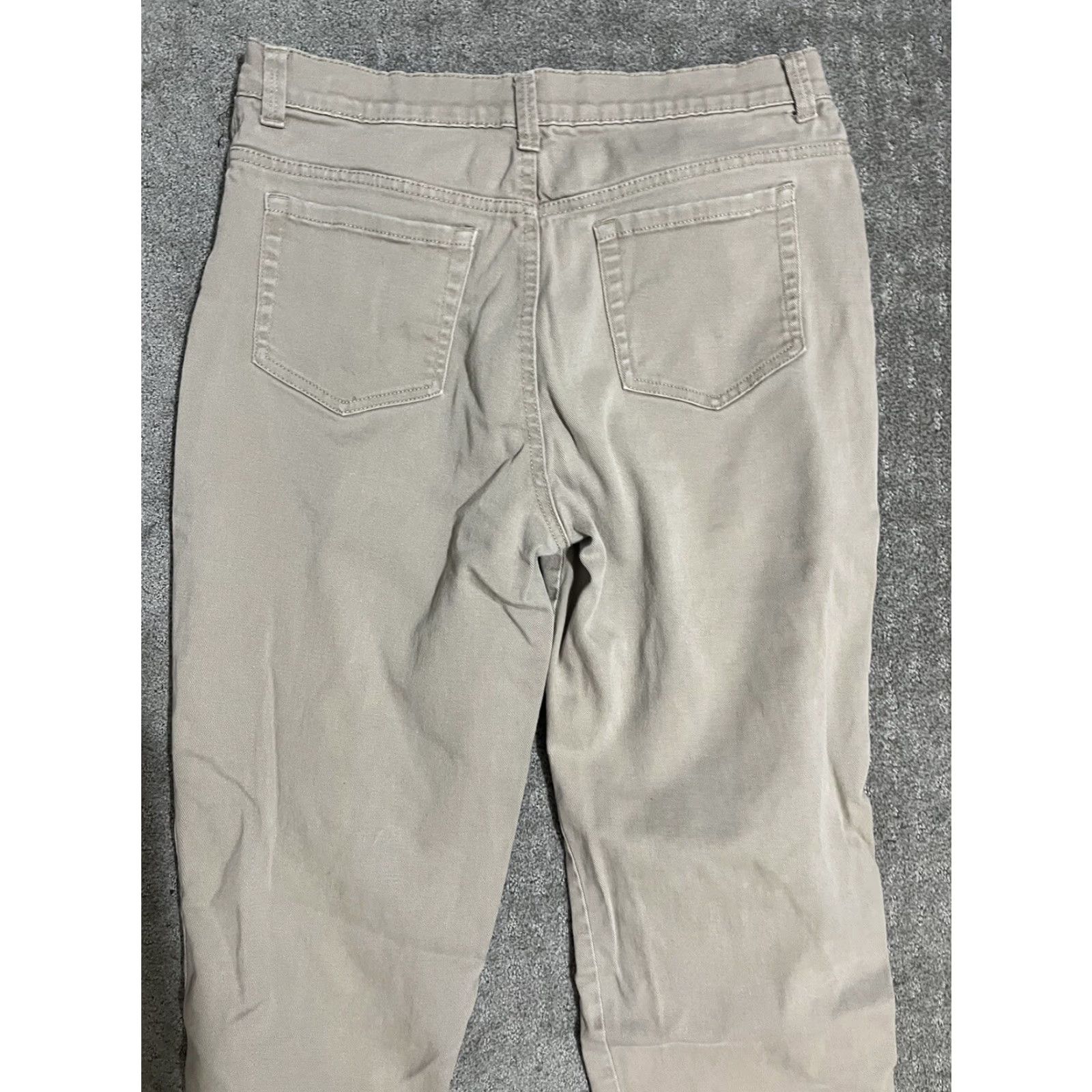 Gloria Vanderbilt VINTAGE Gloria Vanderbilt Amanda Jeans Women 12 Khaki Beige Tapered Slimming Stretch 28in Inseam Womens Size 34" / US 12 / IT 48 - 2 Thumbnail
