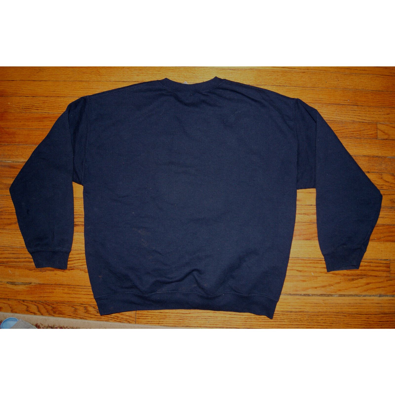 Gildan ILLINOIS FIGHTING ILLINI Basketball 18 Mens XL Sweatshirt Size US XL / EU 56 / 4 - 4 Thumbnail