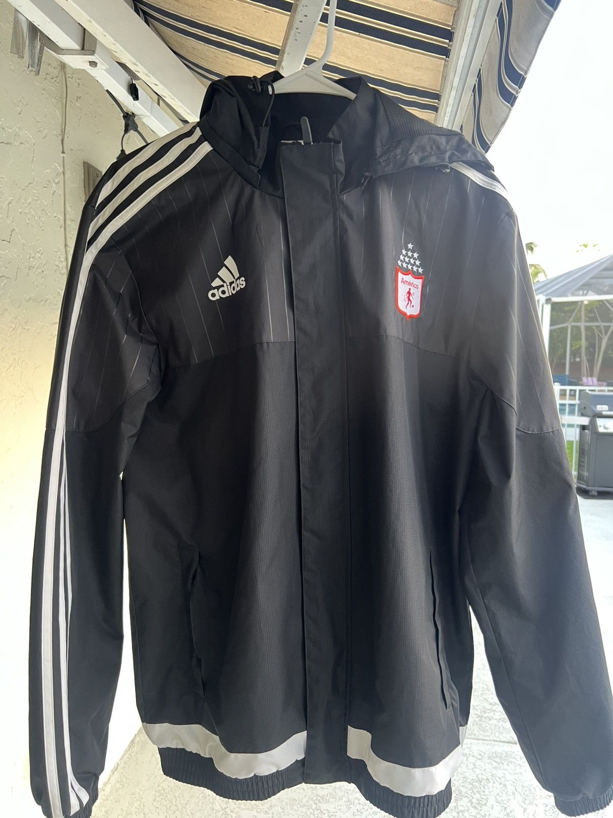 Adidas América de Cali 2015 windbreaker Size US M / EU 48-50 / 2 - 1 Thumbnail