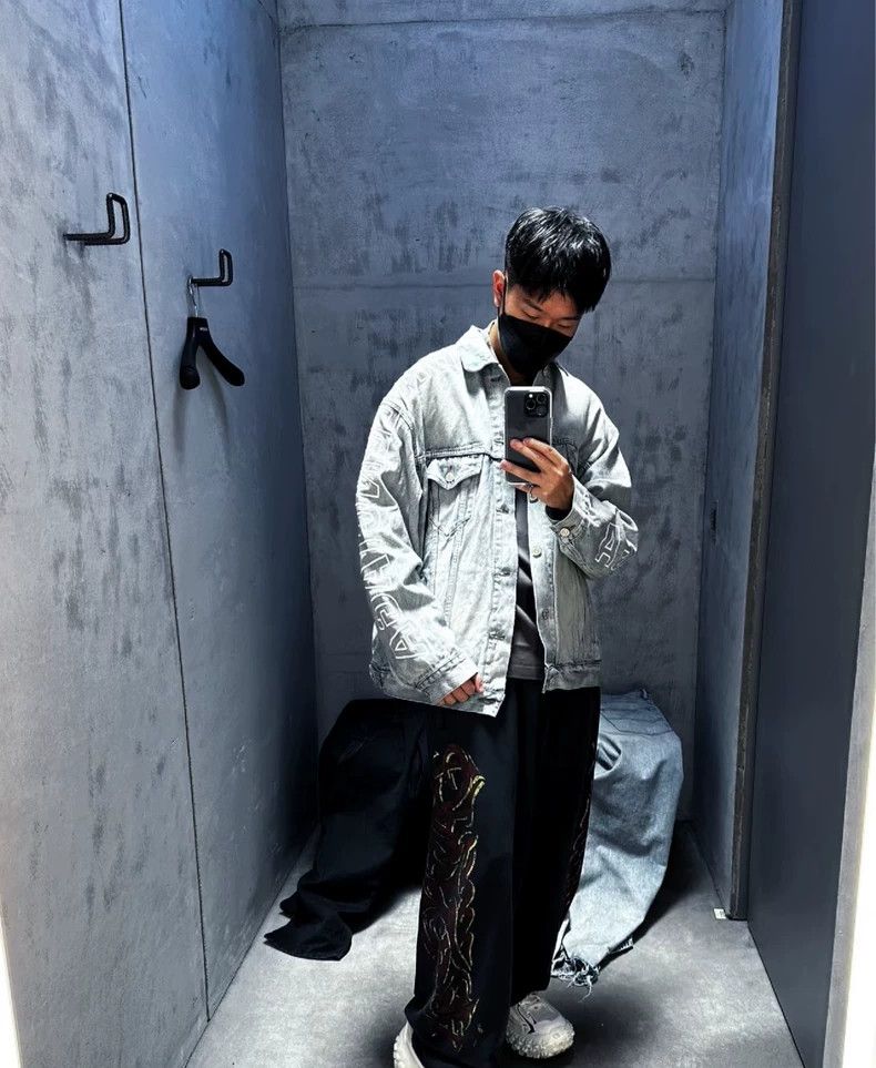 Balenciaga Balenciaga Digital denim jacket Size US XL / EU 56 / 4 - 6 Thumbnail