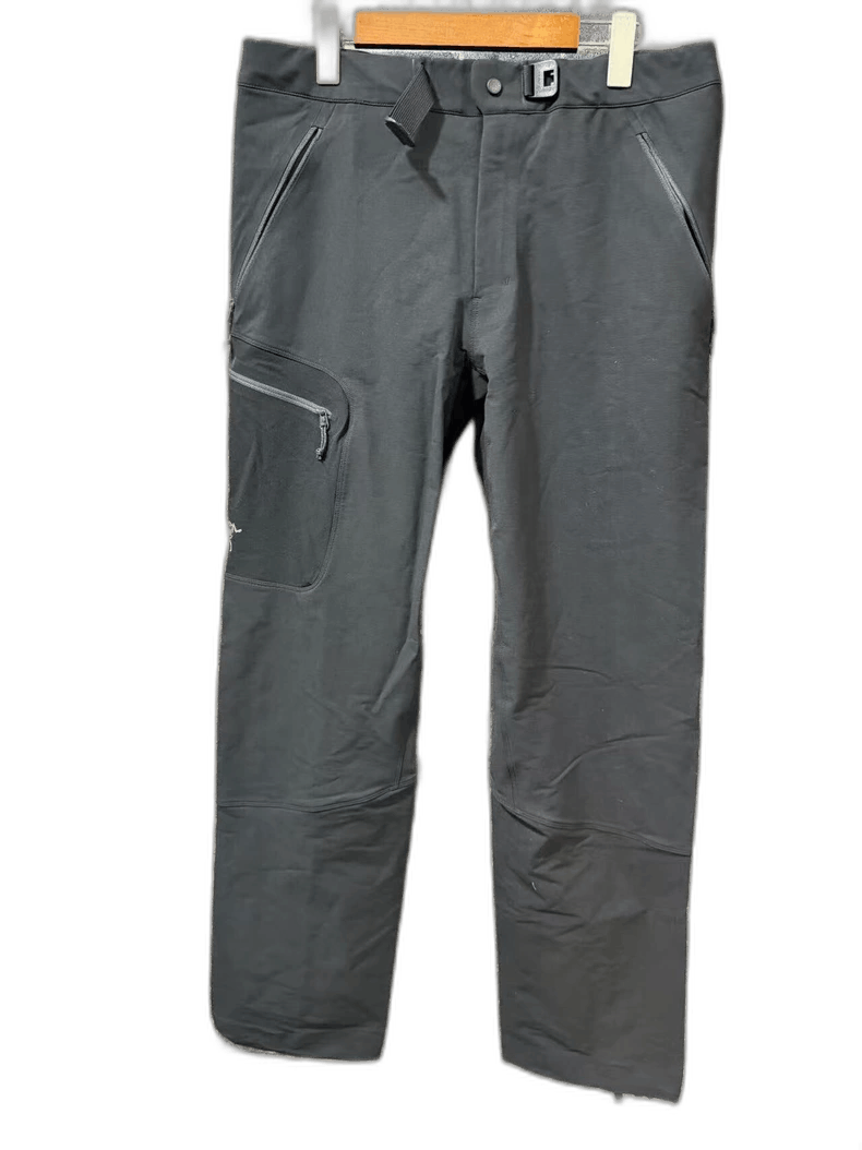 Arc'teryx ARCTERYX Black Pants for Outdoor Activities Size US 44 / EU 60 - 1 Thumbnail