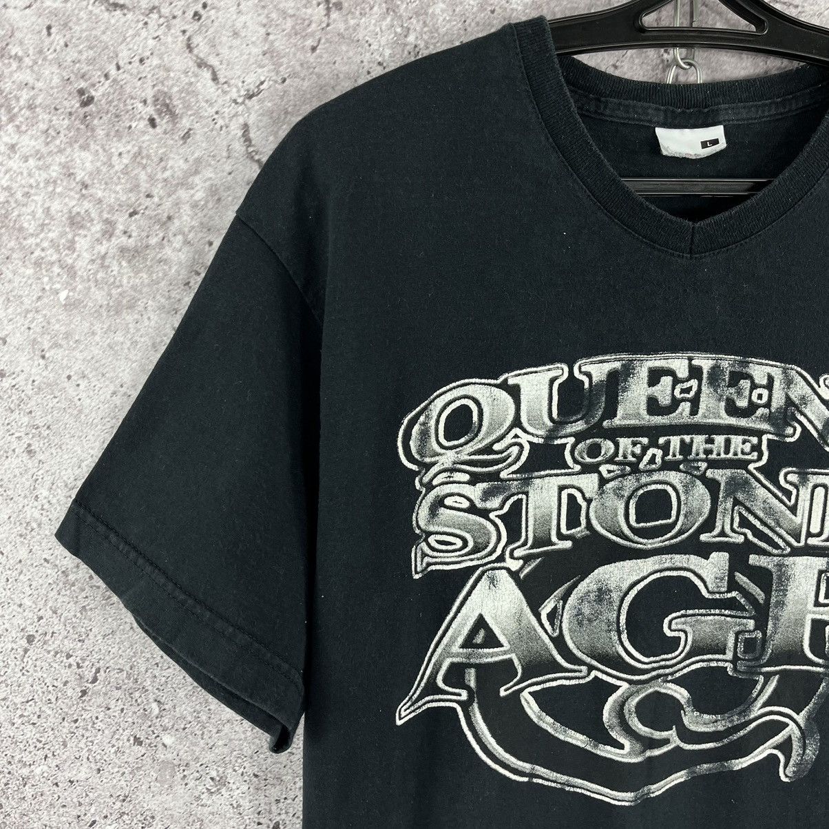 Band Tees Rare 2003 Queen Of The Stone Age Tee Big Double Logo Size L Size US L / EU 52-54 / 3 - 3 Thumbnail