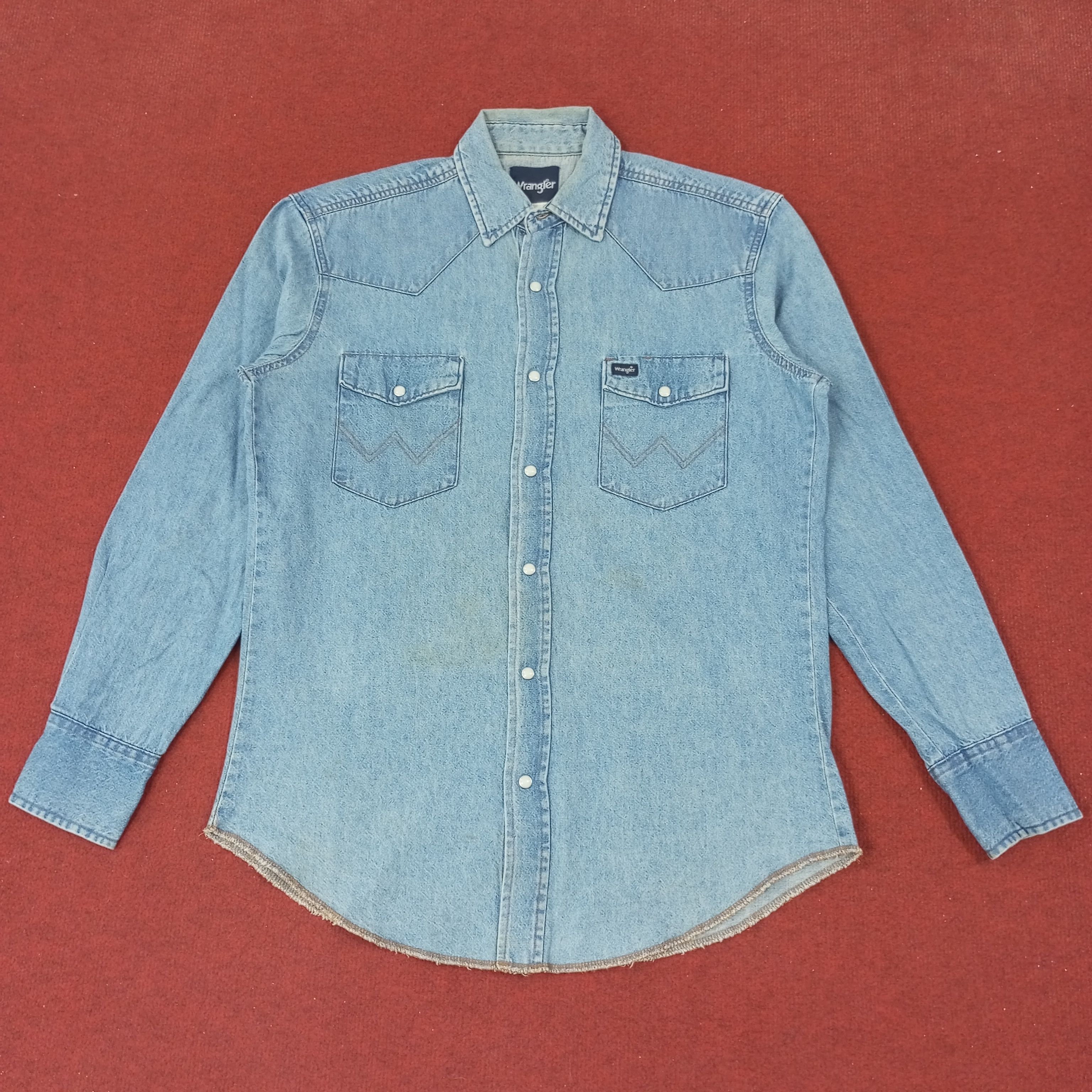 Vintage × Wrangler Wrangler Double Pocket Design Casual Shirt c219n8 Size US L / EU 52-54 / 3 - 1 Thumbnail