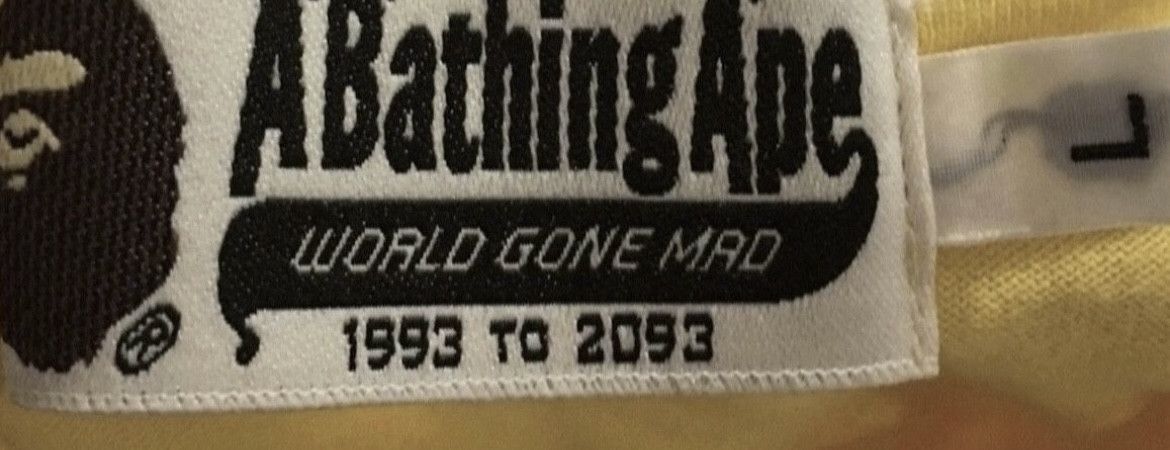 Bape Bape logo tee shirt Size US L / EU 52-54 / 3 - 4 Thumbnail