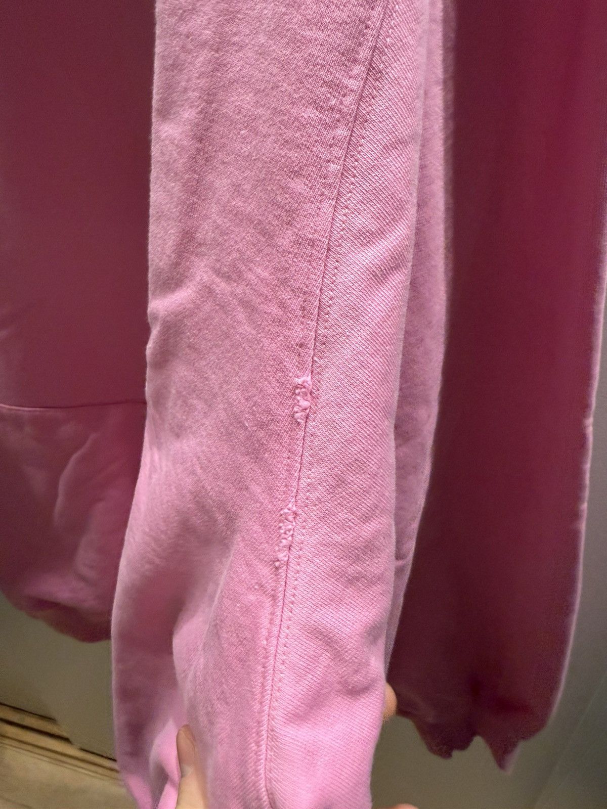 Balenciaga Balenciaga Destroyed Logo Print Hoodie Large Fit Pink XS Size US L / EU 52-54 / 3 - 11 Thumbnail