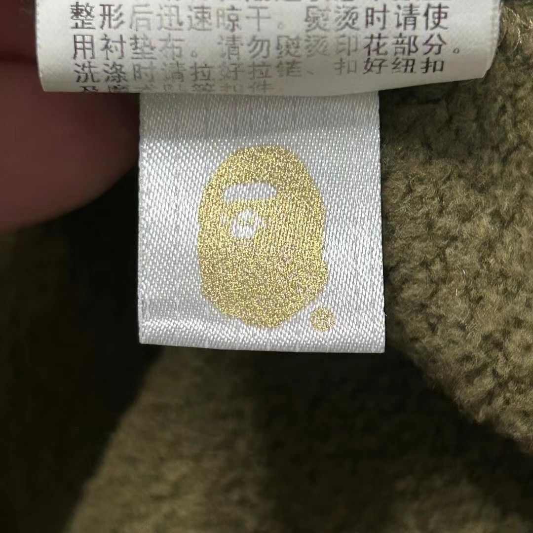 Bape 1ST CAMO SHARK HALF FULL ZIP HOODIE Size US L / EU 52-54 / 3 - 7 Thumbnail