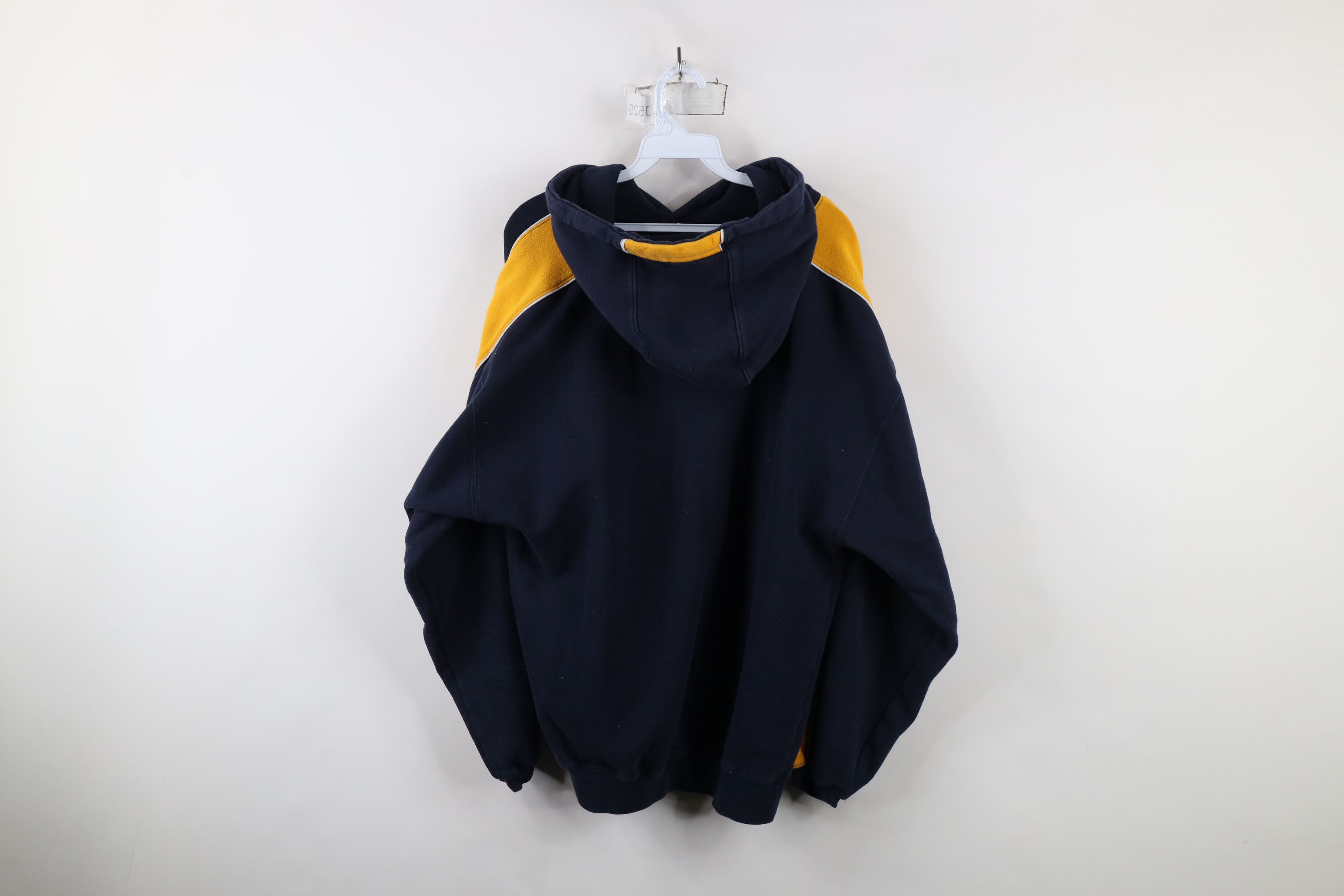 Vintage Vintage 90s Heavyweight University of Michigan Sweatshirt Size US L / EU 52-54 / 3 - 10 Thumbnail