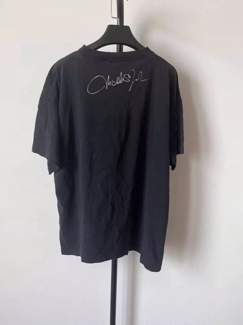 Balenciaga Balenciaga Figure Crew Neck Asymmetric Hem Short Sleeve T- Size US XL / EU 56 / 4 - 2 Thumbnail