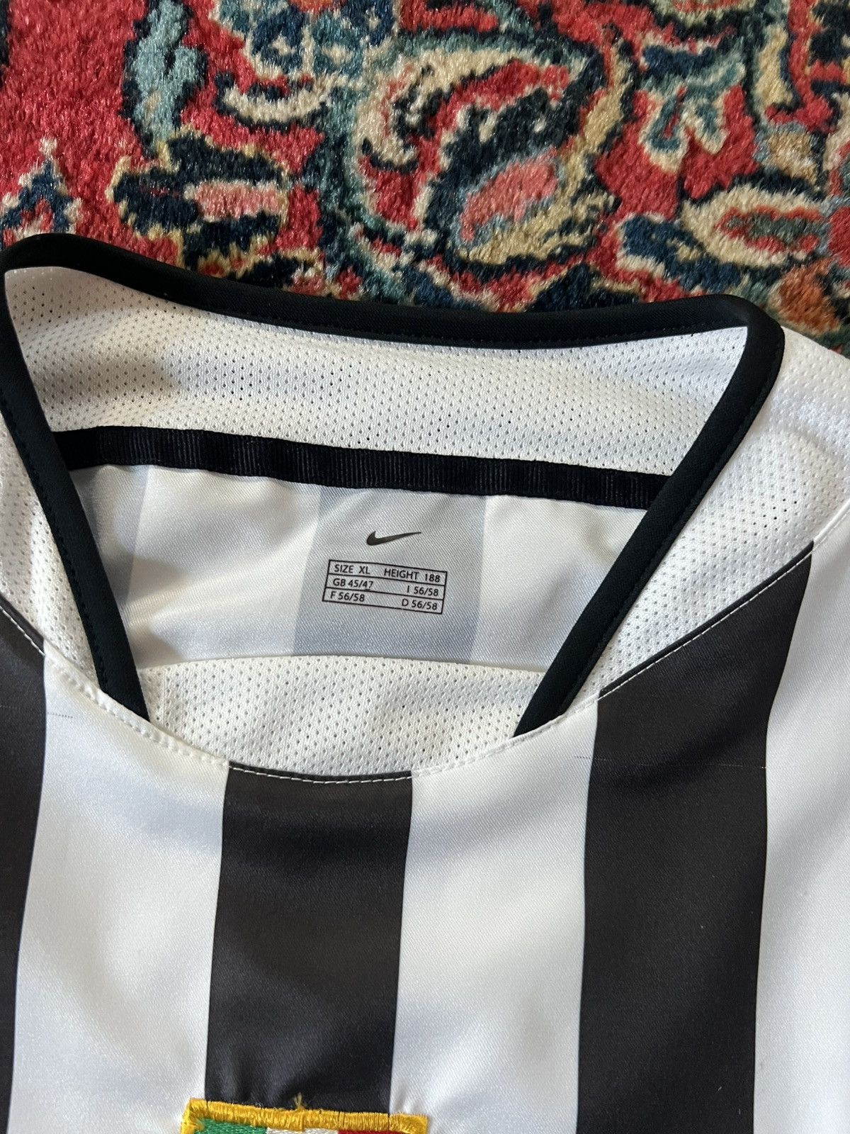 Nike Vintage Nike T90 Juventus FC Soccer Futbol Jersey Kit Size US XL / EU 56 / 4 - 3 Thumbnail