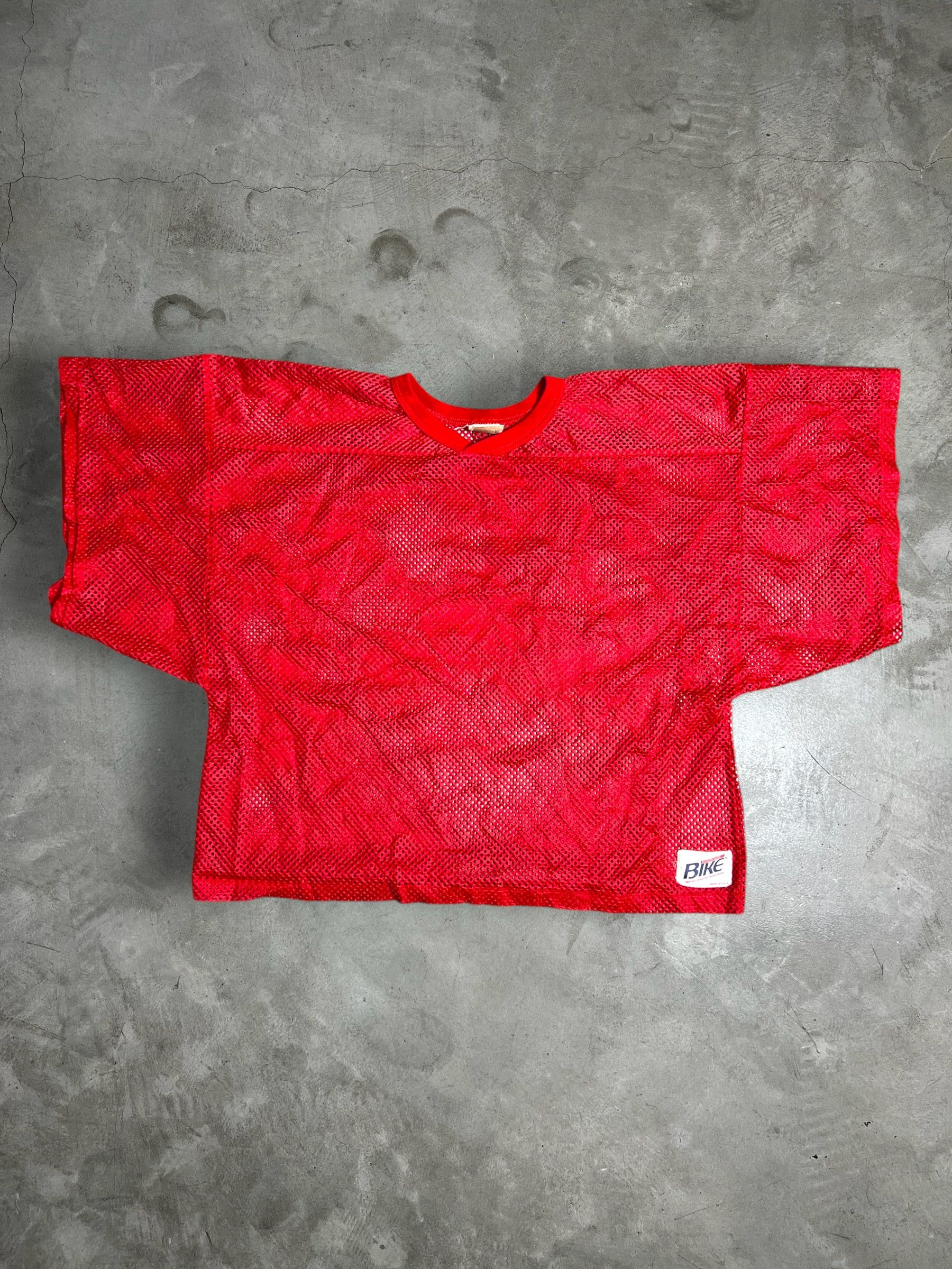 Vintage Y2K Vintage Bike Athletic Red Mesh Jersey (XXL) GTME641 Size US XXL / EU 58 / 5 - 1 Thumbnail