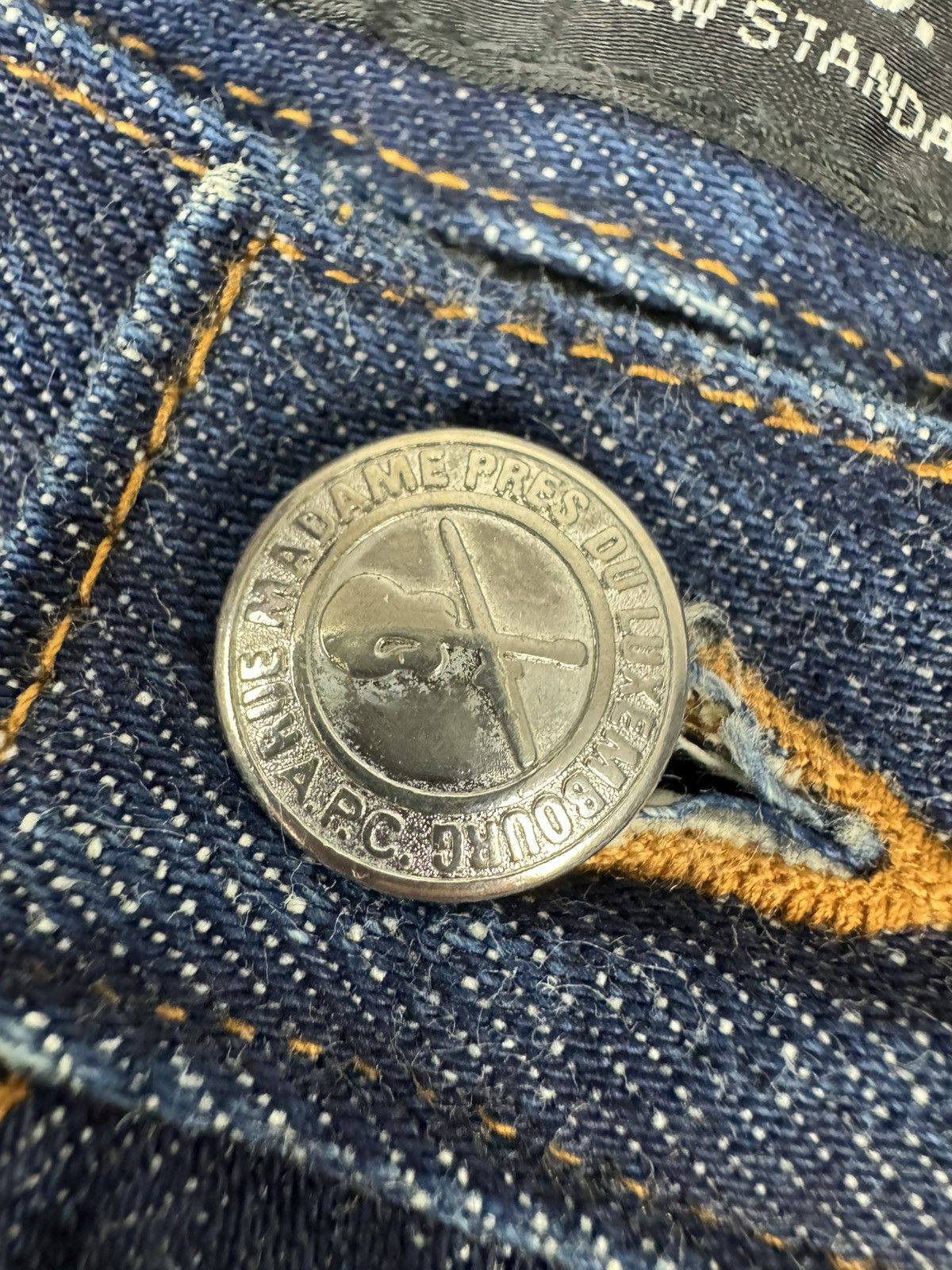 A.P.C. A.P.C Paris petit new standard selvedge denim slim skinny Size US 29 - 10 Thumbnail