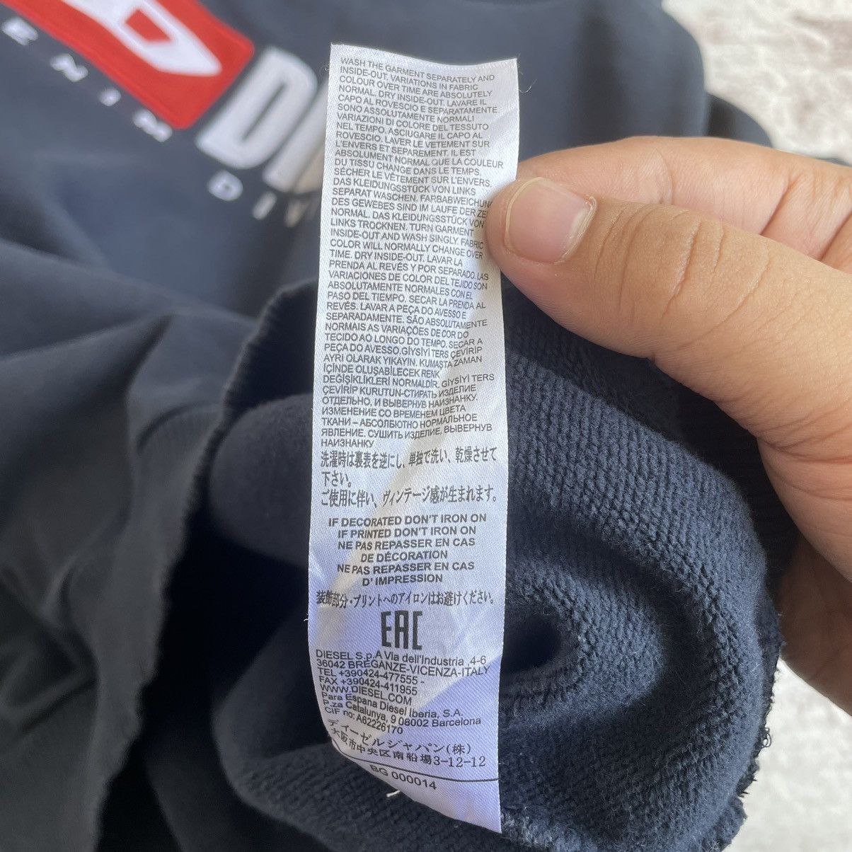 Diesel Vintage Diesel Denim Division Hoodie Size US L / EU 52-54 / 3 - 6 Thumbnail
