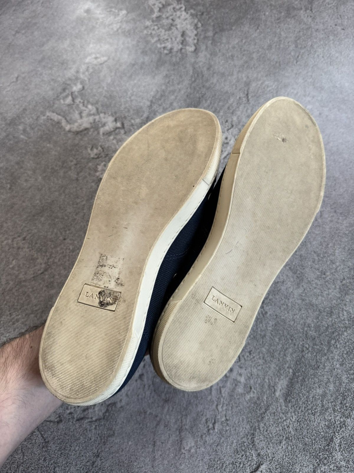 Lanvin Lanvin 40size casual luxury low top sneakers shoes Size US 7 / EU 40 - 15 Thumbnail