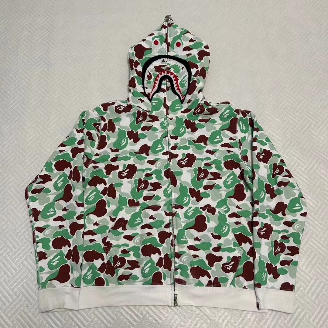 Bape LIMITED COLOR CAMO SHARK FULL ZIP HOODIE Size US S / EU 44-46 / 1 - 1 Thumbnail