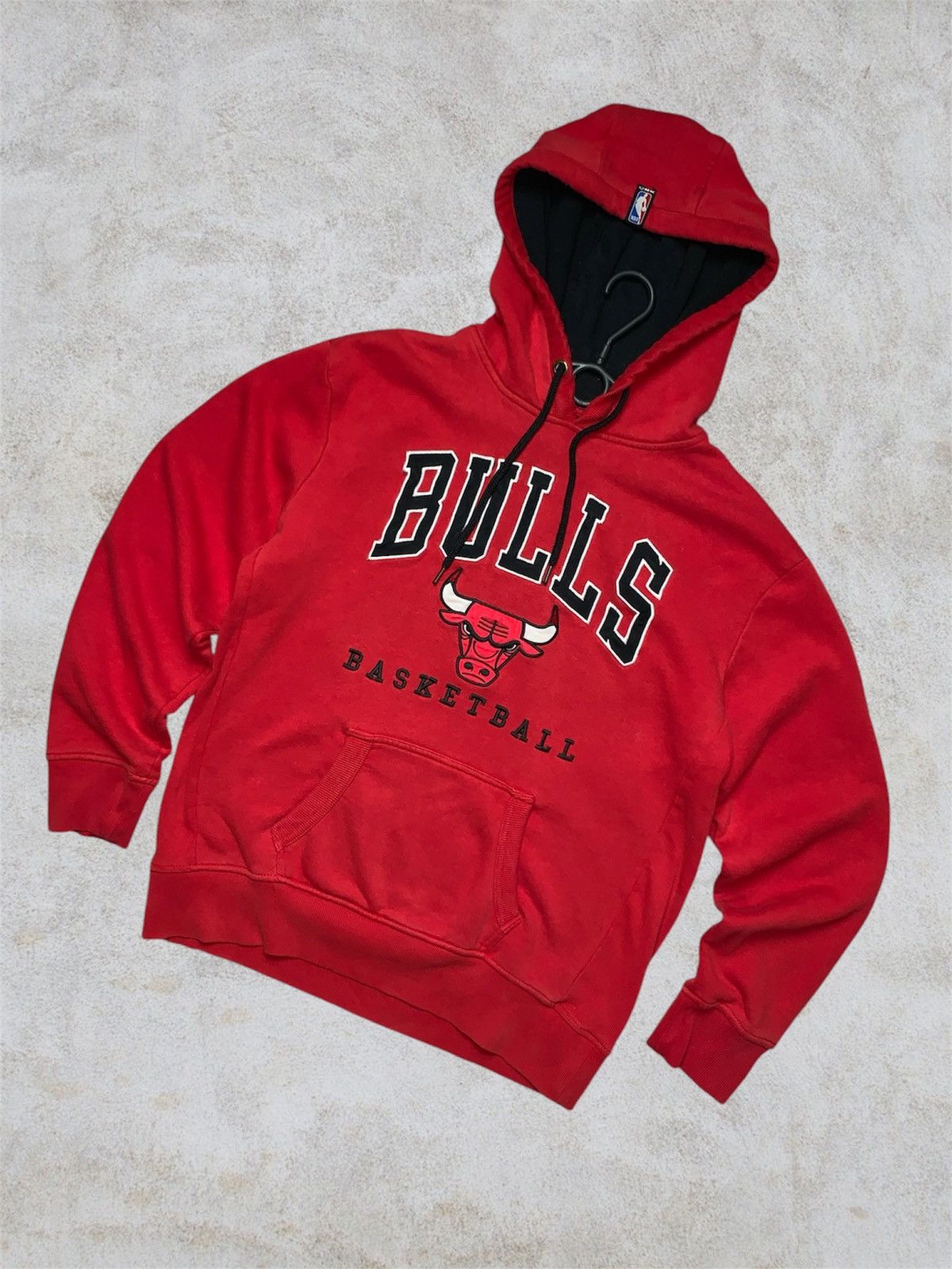 NBA Chicago bulls vintage red hoodie big logo size S Size US S / EU 44-46 / 1 - 1 Thumbnail