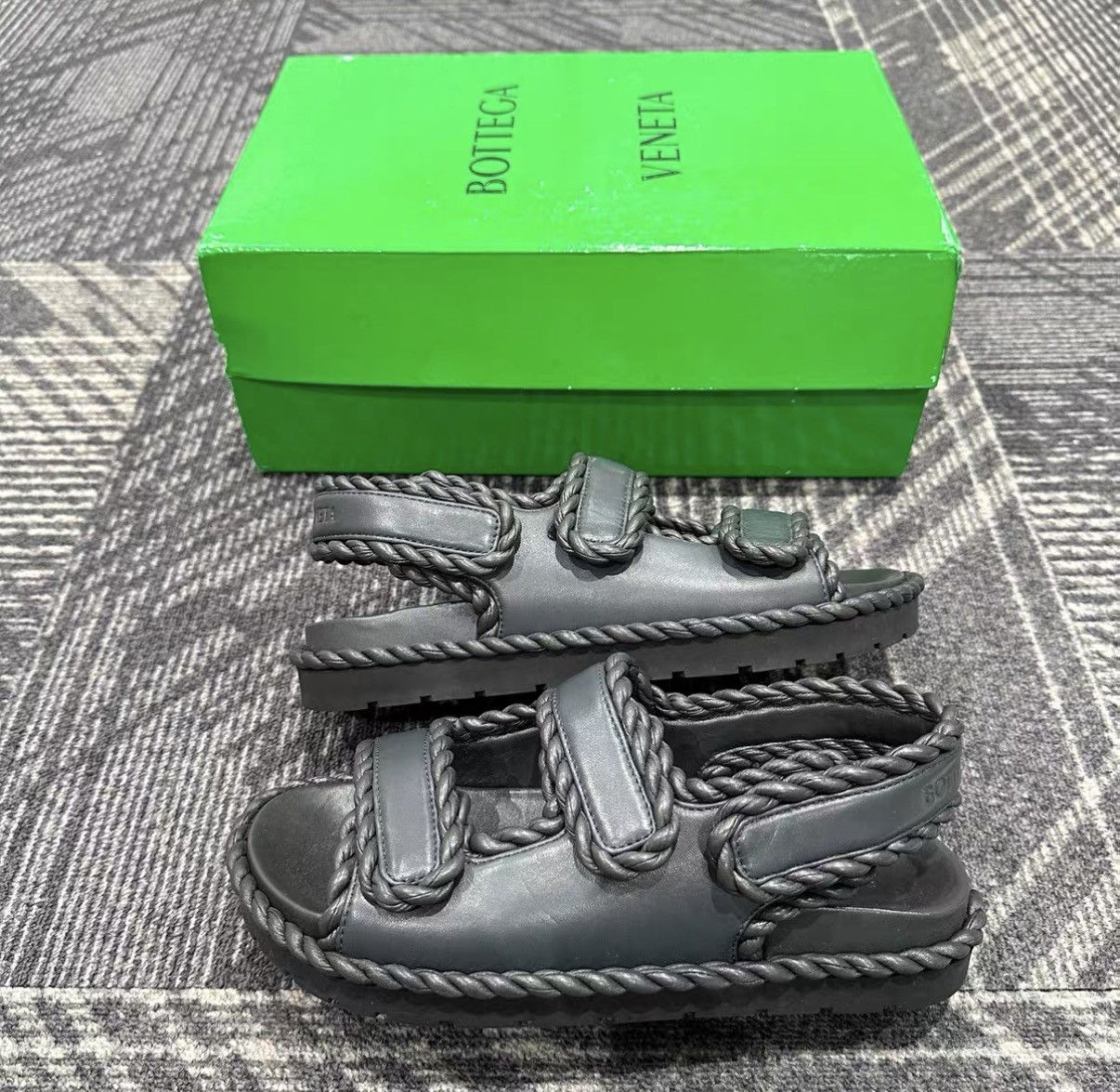 Bottega Veneta Bottega Veneta Jack Slide Sandals J42 Size US 9 / IT 39 - 4 Thumbnail