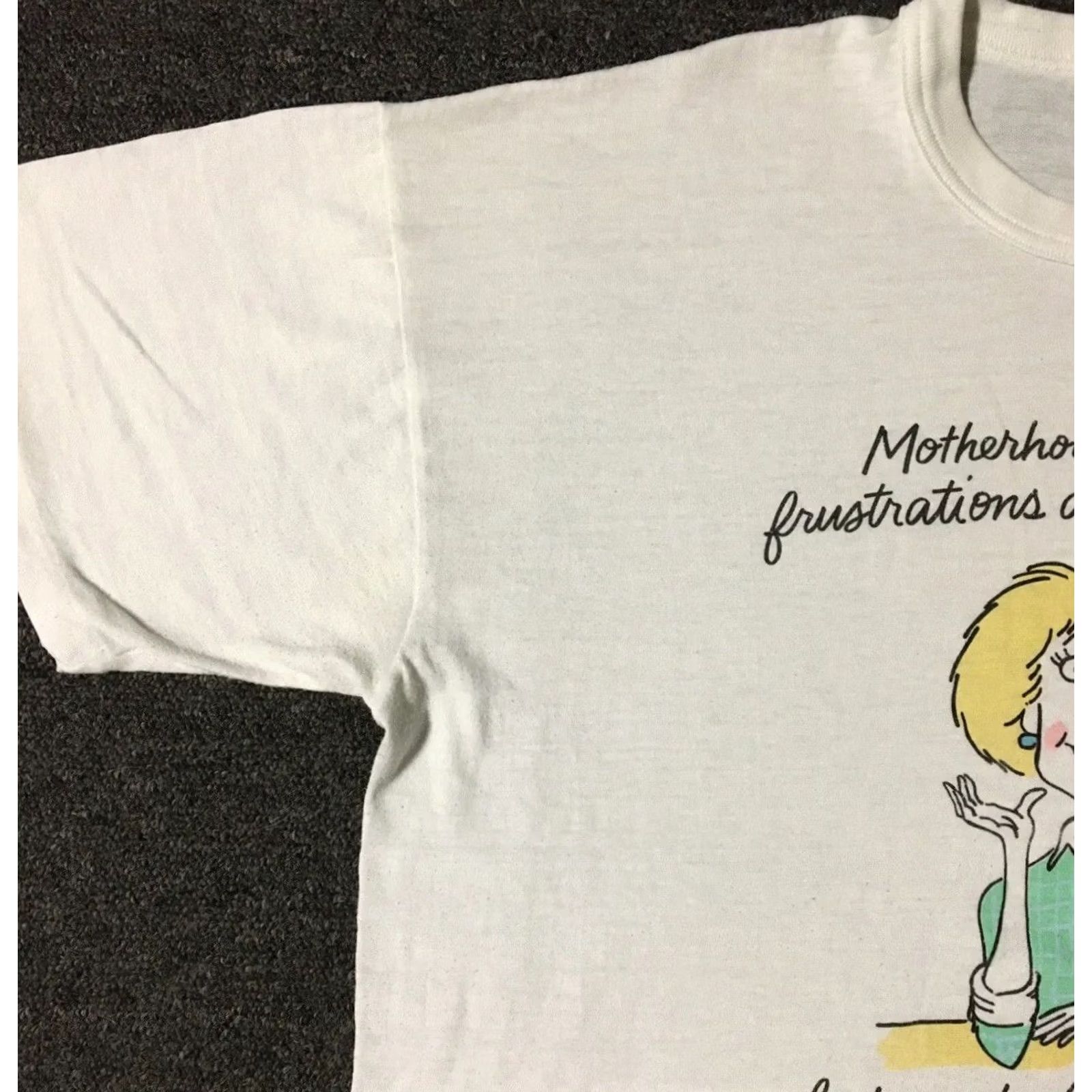 Vintage VINTAGE Mom Shirt M White Funny Joke Grunge 80s 90s HumorRetro Single Stitch USA USA Included Mexico Theme Men Short Sleeve Graphic Tee Size US M / EU 48-50 / 2 - 5 Thumbnail