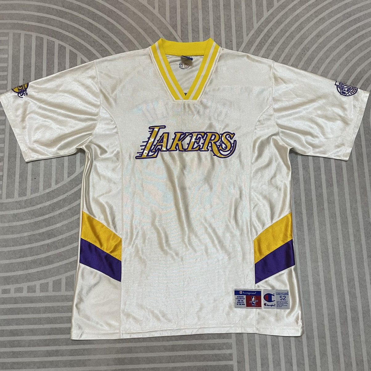 Champion Vintage Champion Lakers Kobe Bryant 8 Jersey Size US XL / EU 56 / 4 - 2 Thumbnail