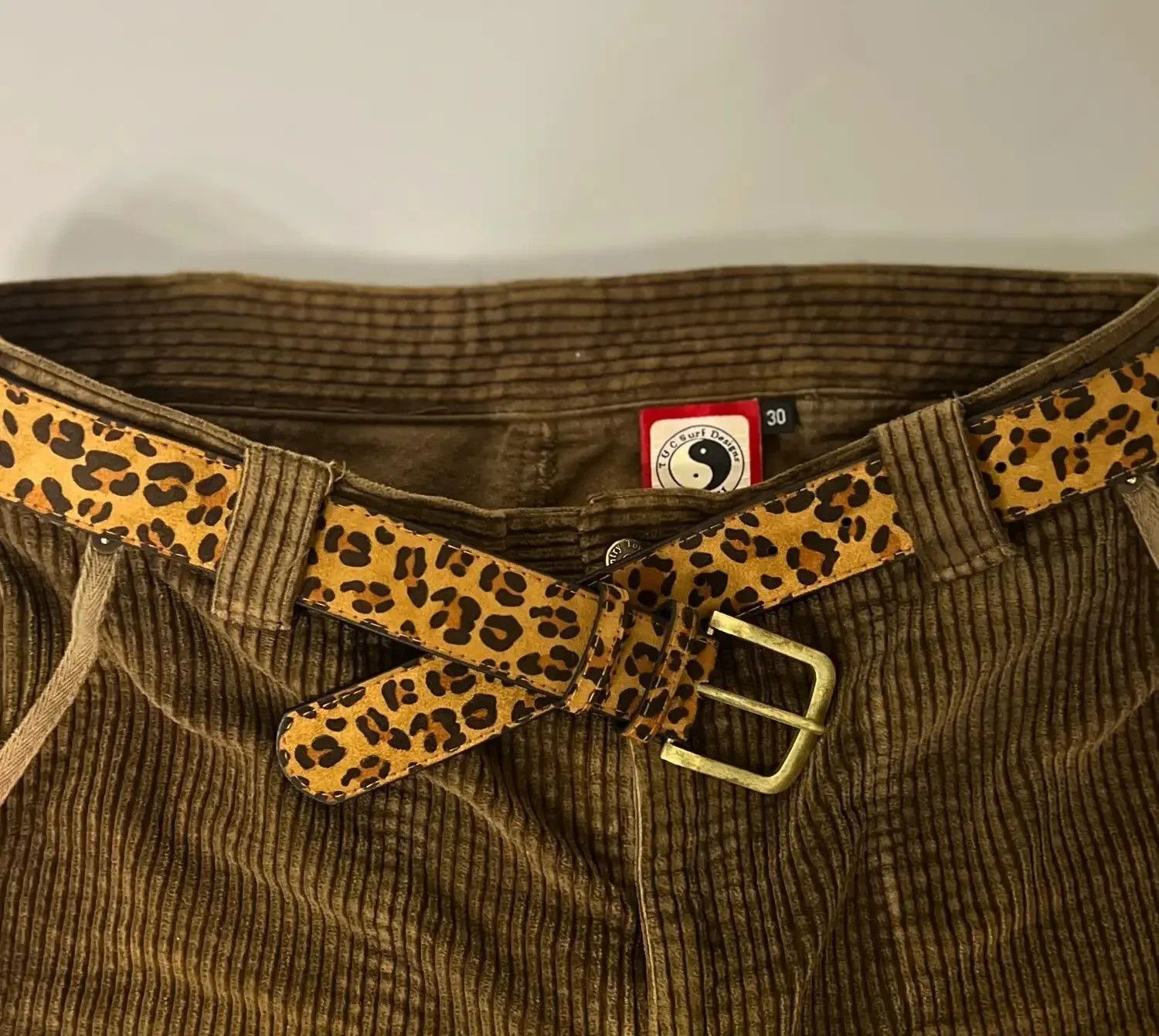 Japanese Brand 2000s leopard cheetah print belt Size 32 - 1 Thumbnail