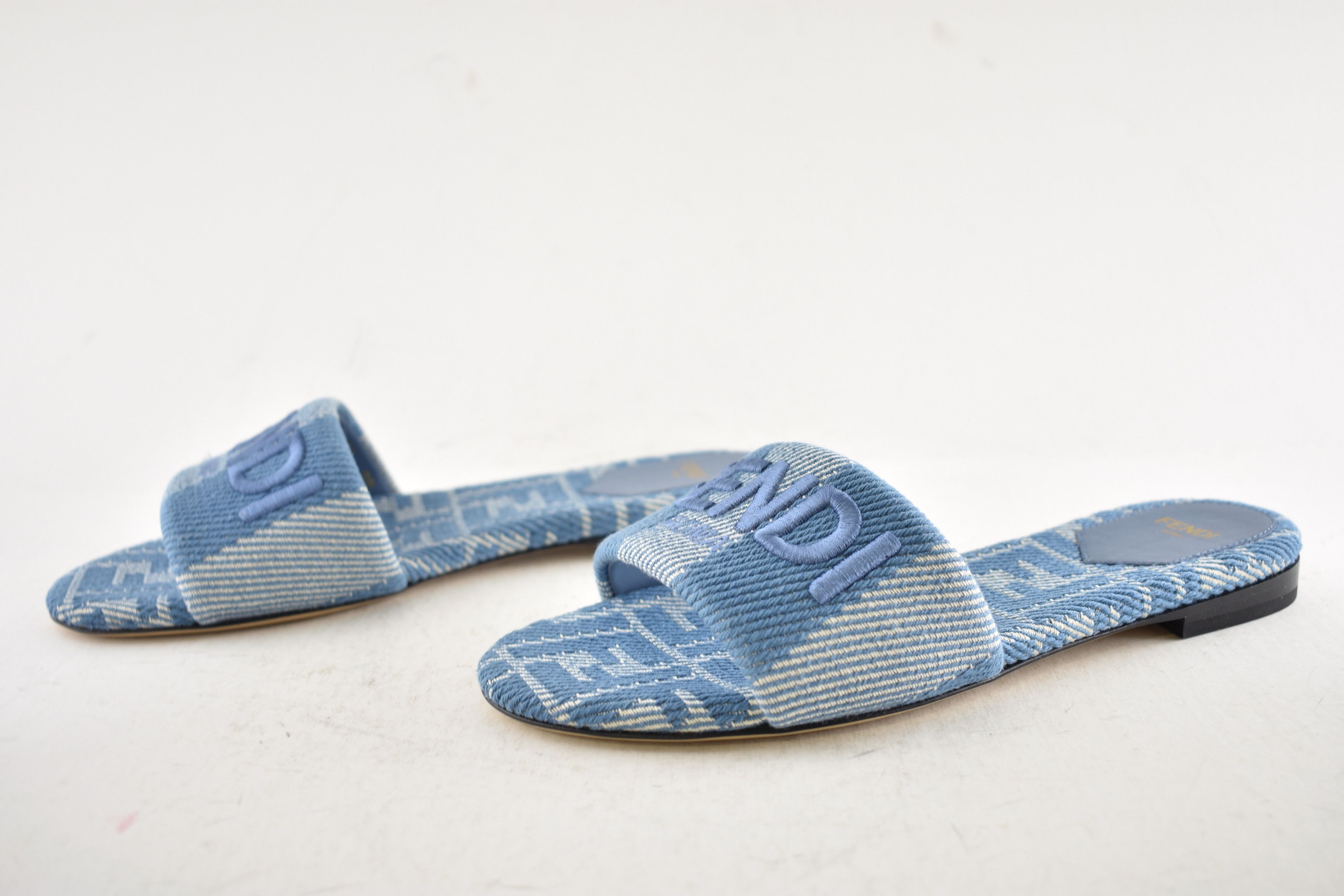 Fendi Fendi Sunshine Denim FF Logo Mule Slide Flat Sandal 37 Size US 7 / IT 37 - 15 Thumbnail