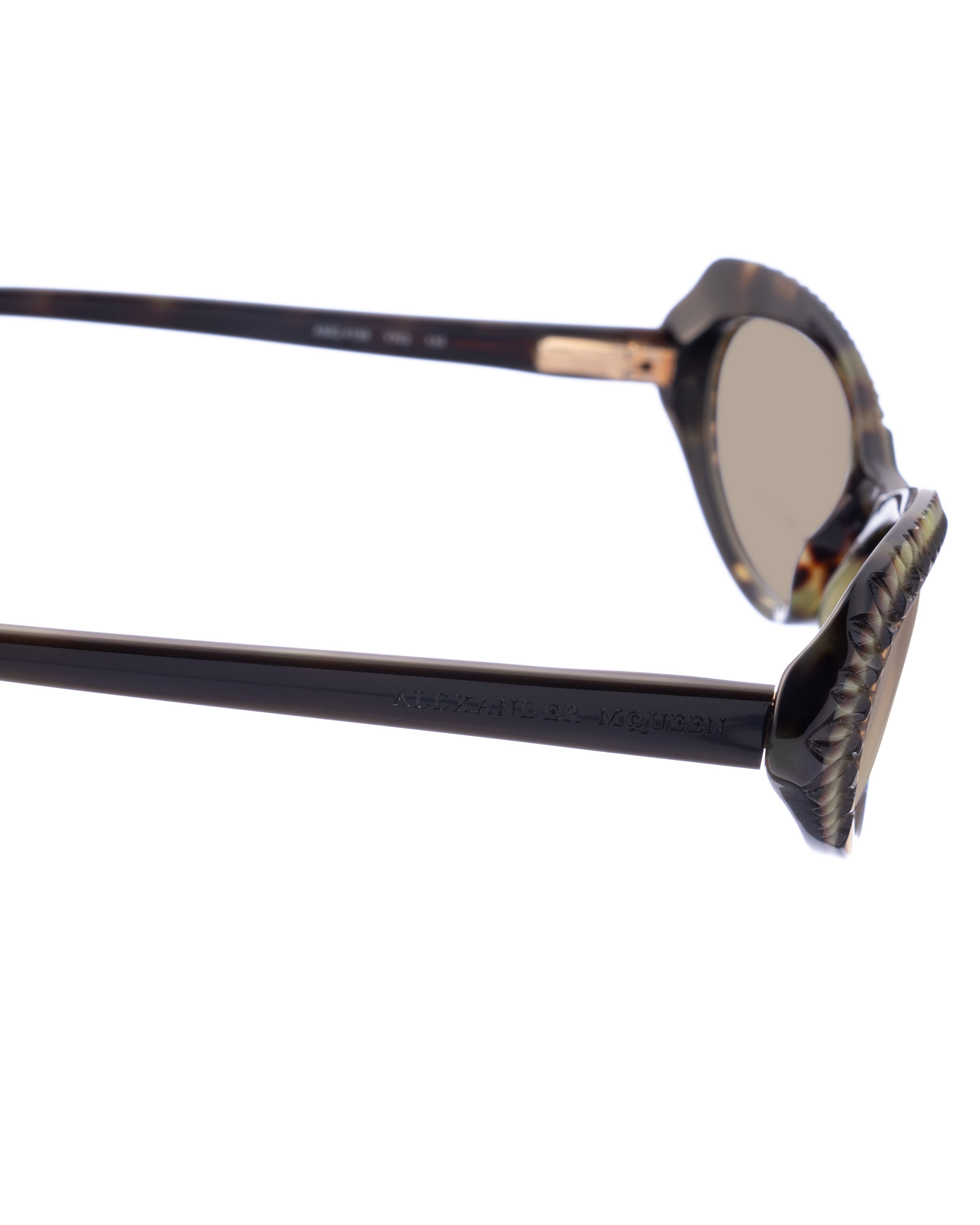 Alexander McQueen Alexander McQueen '90s Havana 3D Cat-Eye Sunglasses Size ONE SIZE - 3 Thumbnail