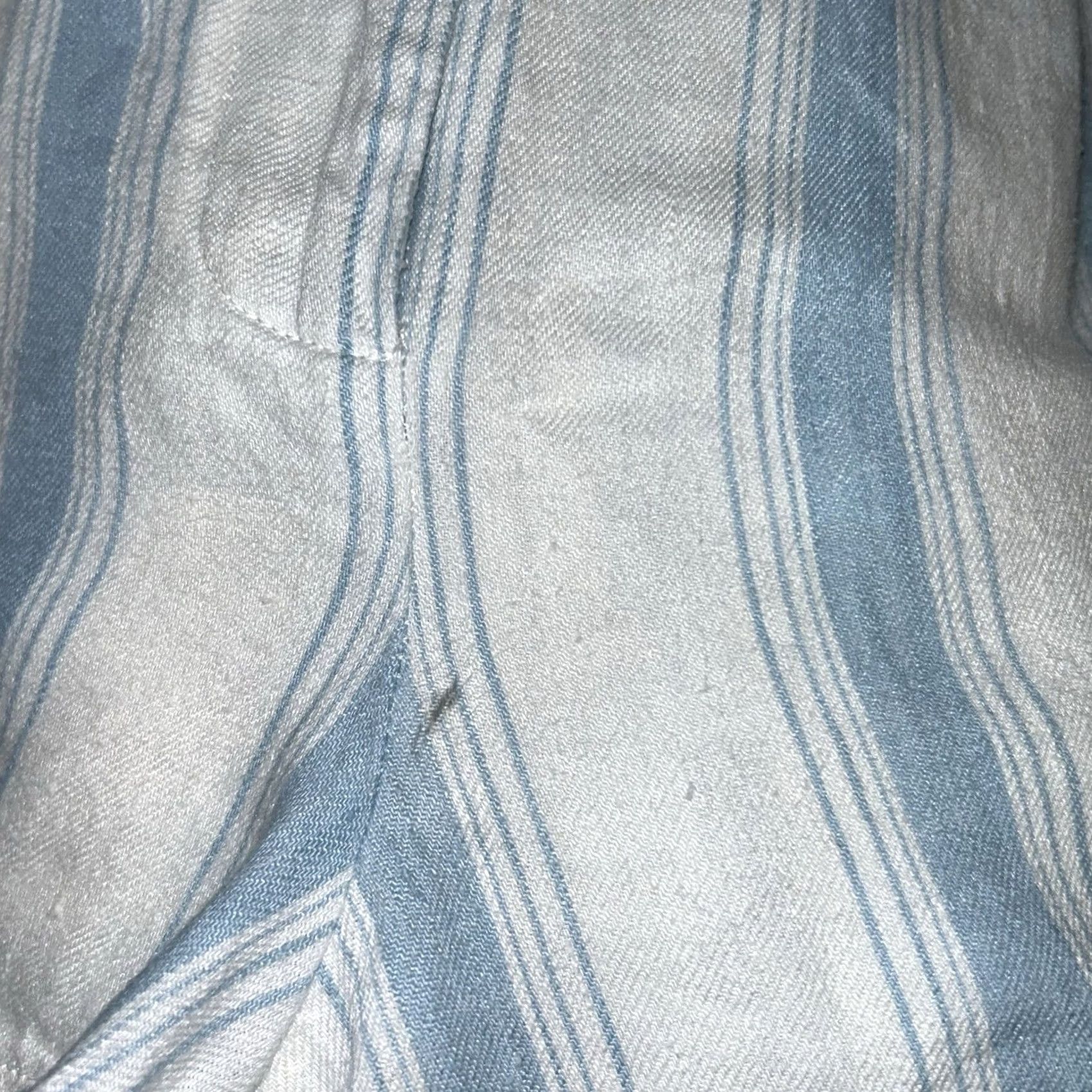 Frame VINTAGE FRAME Striped Linen Shorts 3” Inseam Womens 10 White Linen Size 32" / US 10 / IT 46 - 6 Thumbnail