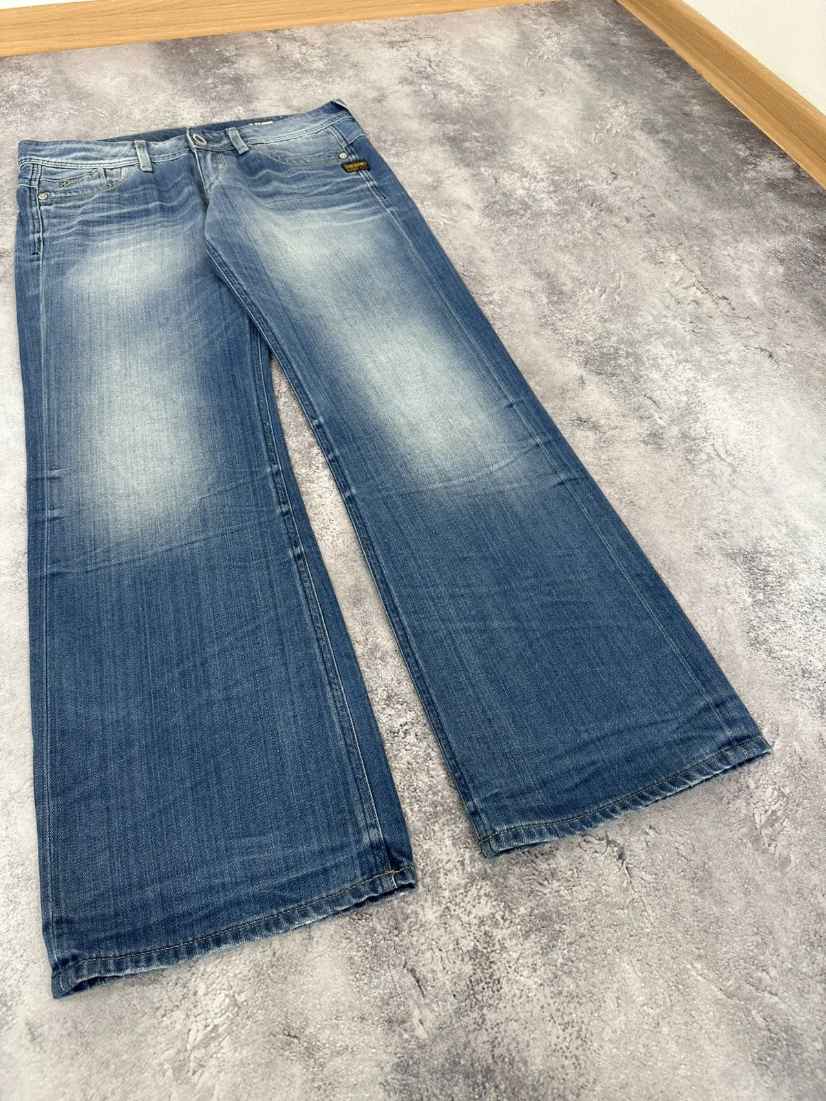 G-Star Vintage G-Star Y2K Washed Denim Faded Baggy Bootcut Jeans Size US 32 / EU 48 - 3 Thumbnail