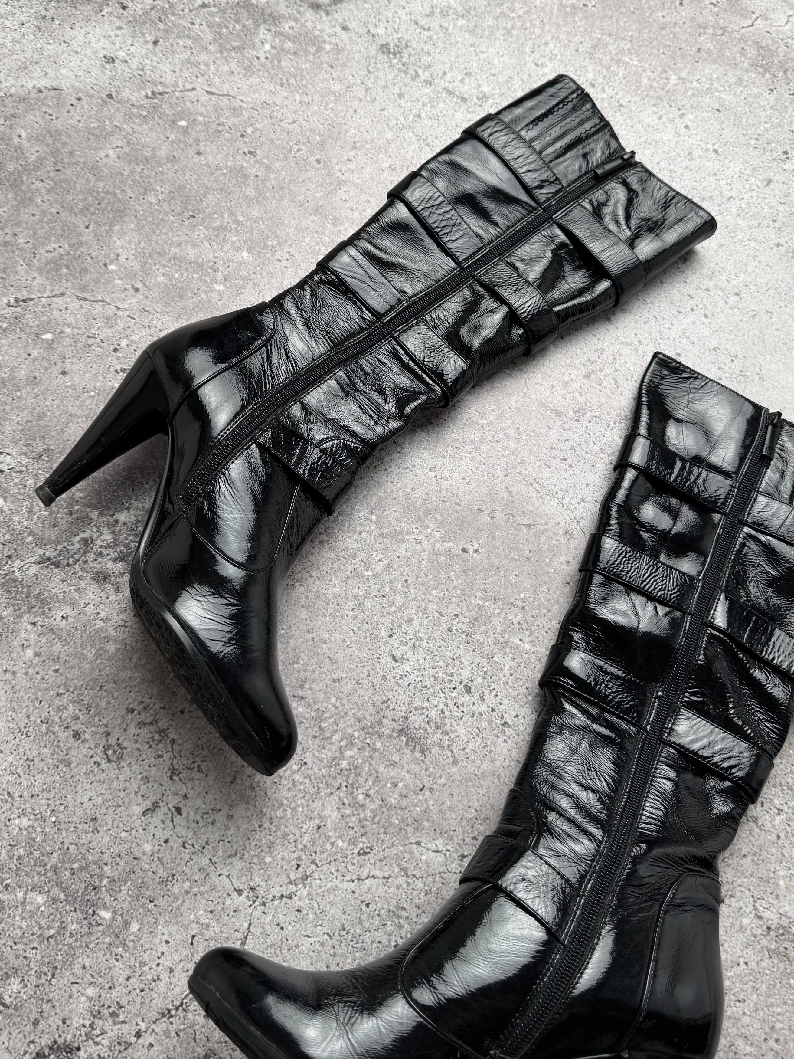 Japanese Brand Vintage Patent Leather Boots With Straps C672(V289)(E8) Size US 6 / IT 36 - 5 Thumbnail