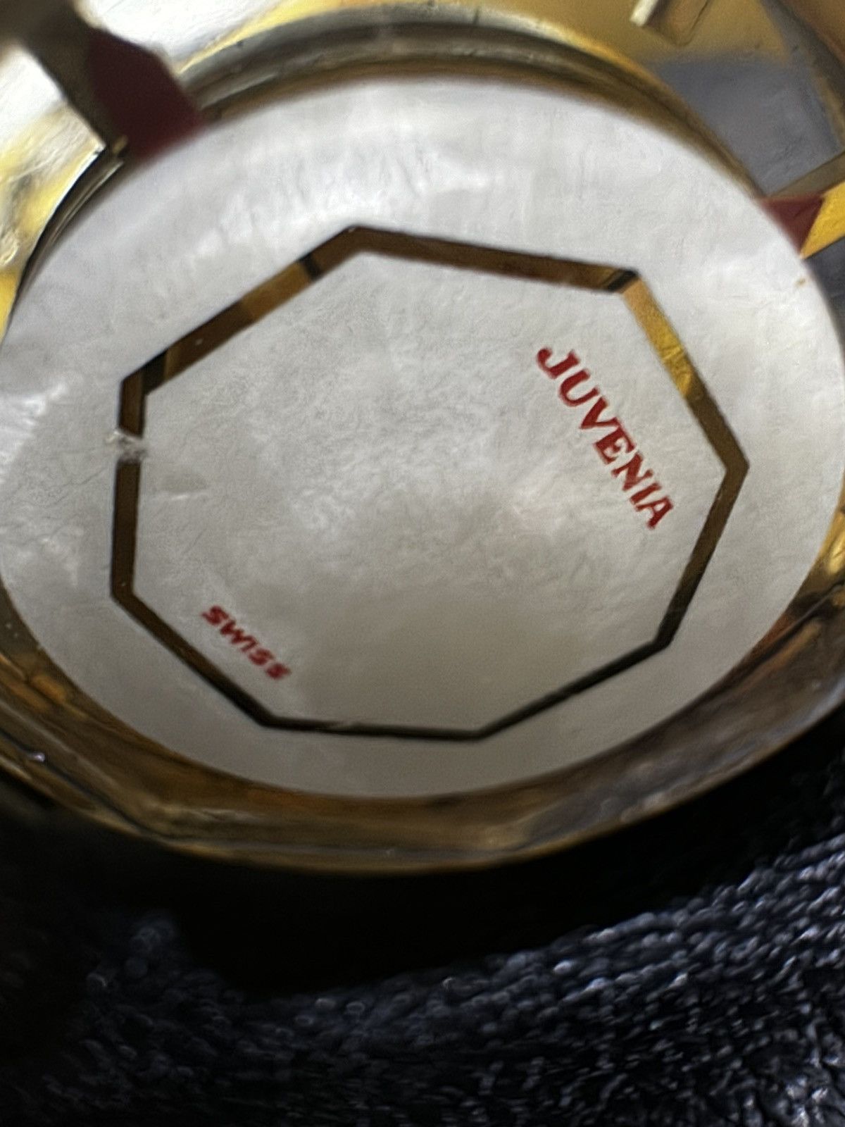Designer VINTAGE JUVENIA OCTAGON MYSTERY WATCH Size ONE SIZE - 2 Thumbnail