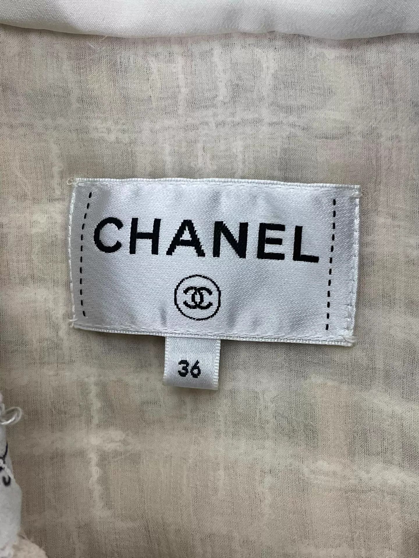 Chanel Chanel Early Spring Pink Lesage Tweed Vest 36 CC Logo Size XS / US 0-2 / IT 36-38 - 4 Thumbnail