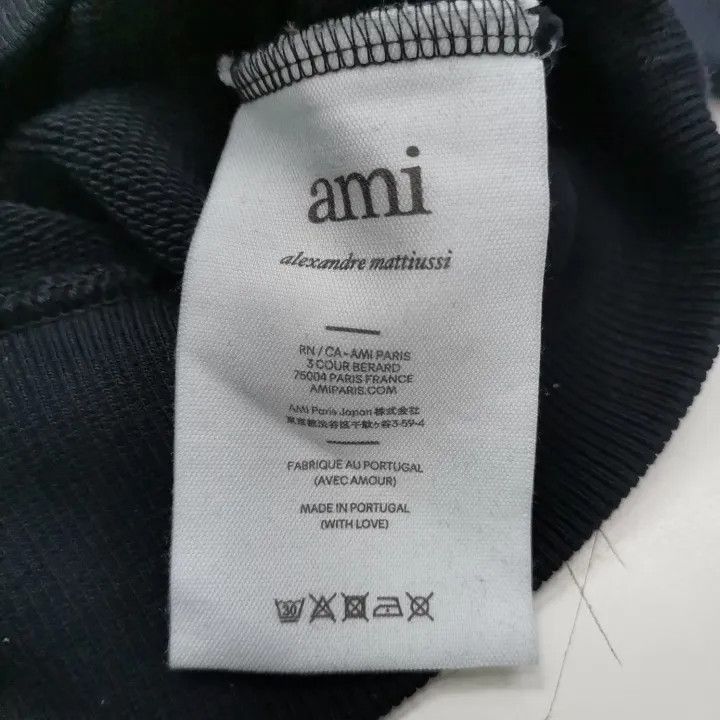 AMI AMIPARIS Black Heart Embroidered Sweatshirt -2507 Size US M / EU 48-50 / 2 - 3 Thumbnail