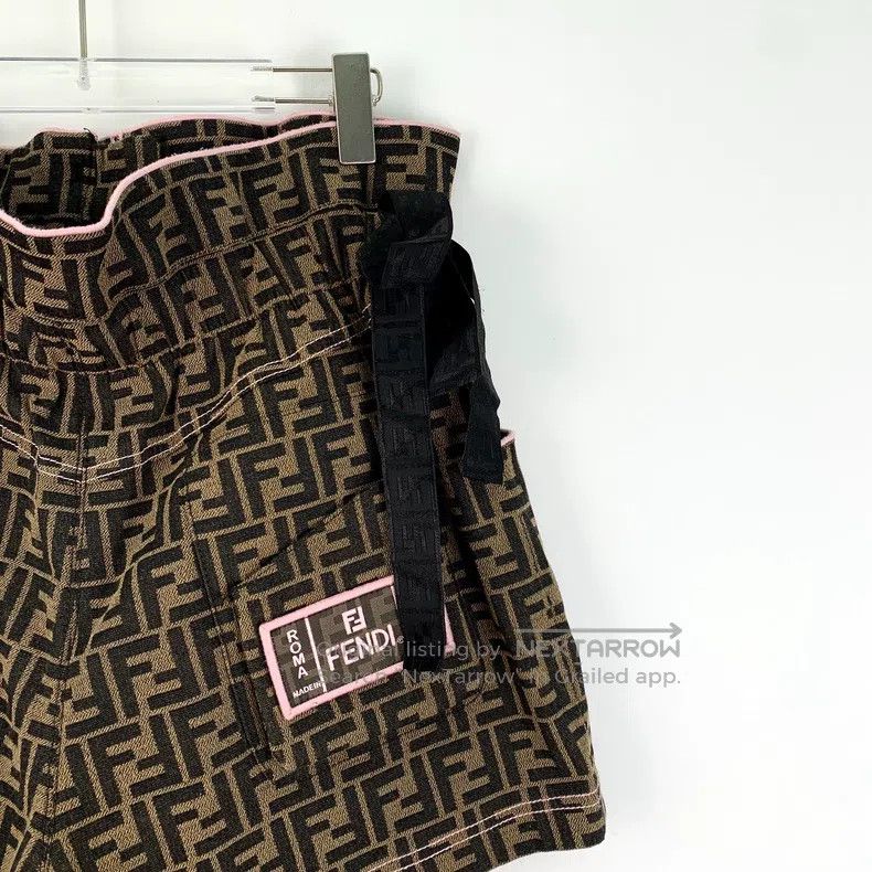 Fendi Fendi Dark Brown Logo Letter Full-Print Casual Short Pants Size US 28 / EU 44 - 5 Thumbnail