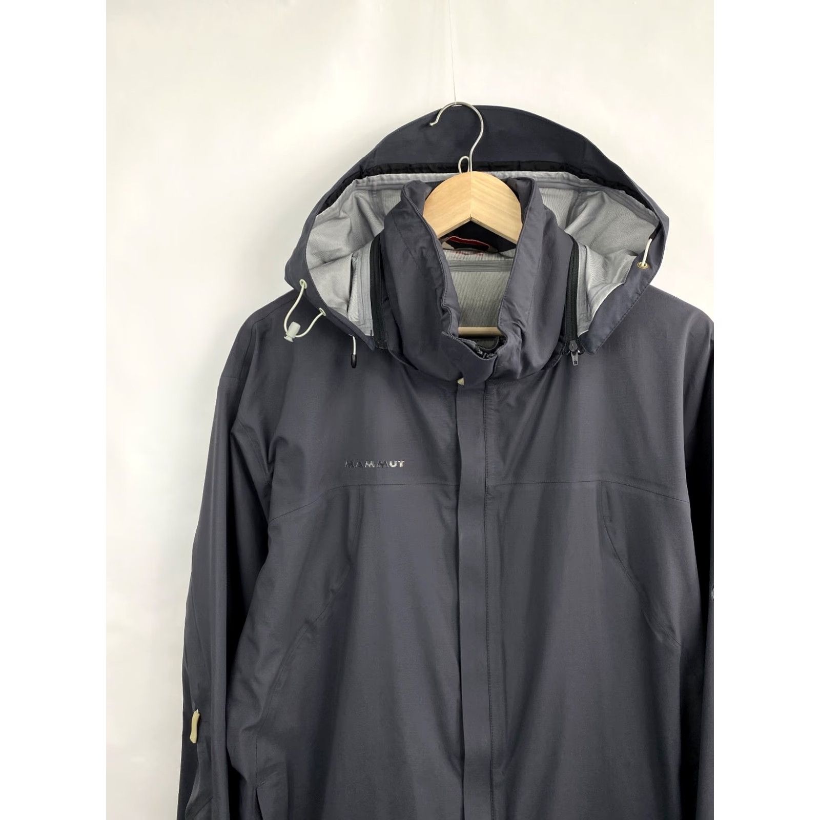 Mammut Mammut Dry Tech Outdoor Jacket XL Gray Men's Outdoor Jacket Size US XL / EU 56 / 4 - 3 Thumbnail