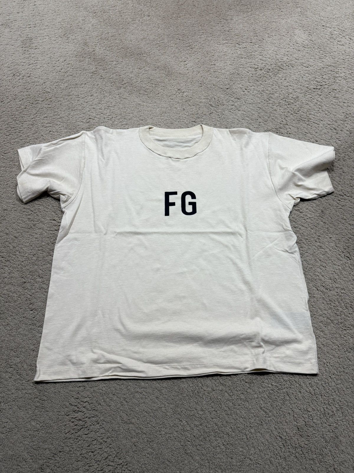 Fear of God FG cream SS shirt