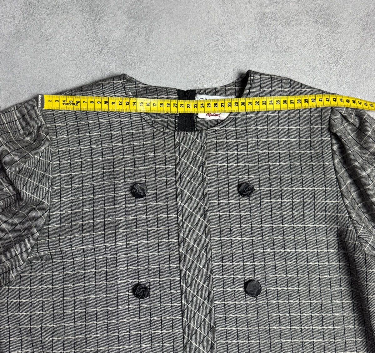Givenchy GIVENCHY EN PLUS Vintage 90s Wool Cape Coat size 42 Size M / US 6-8 / IT 42-44 - 15 Thumbnail