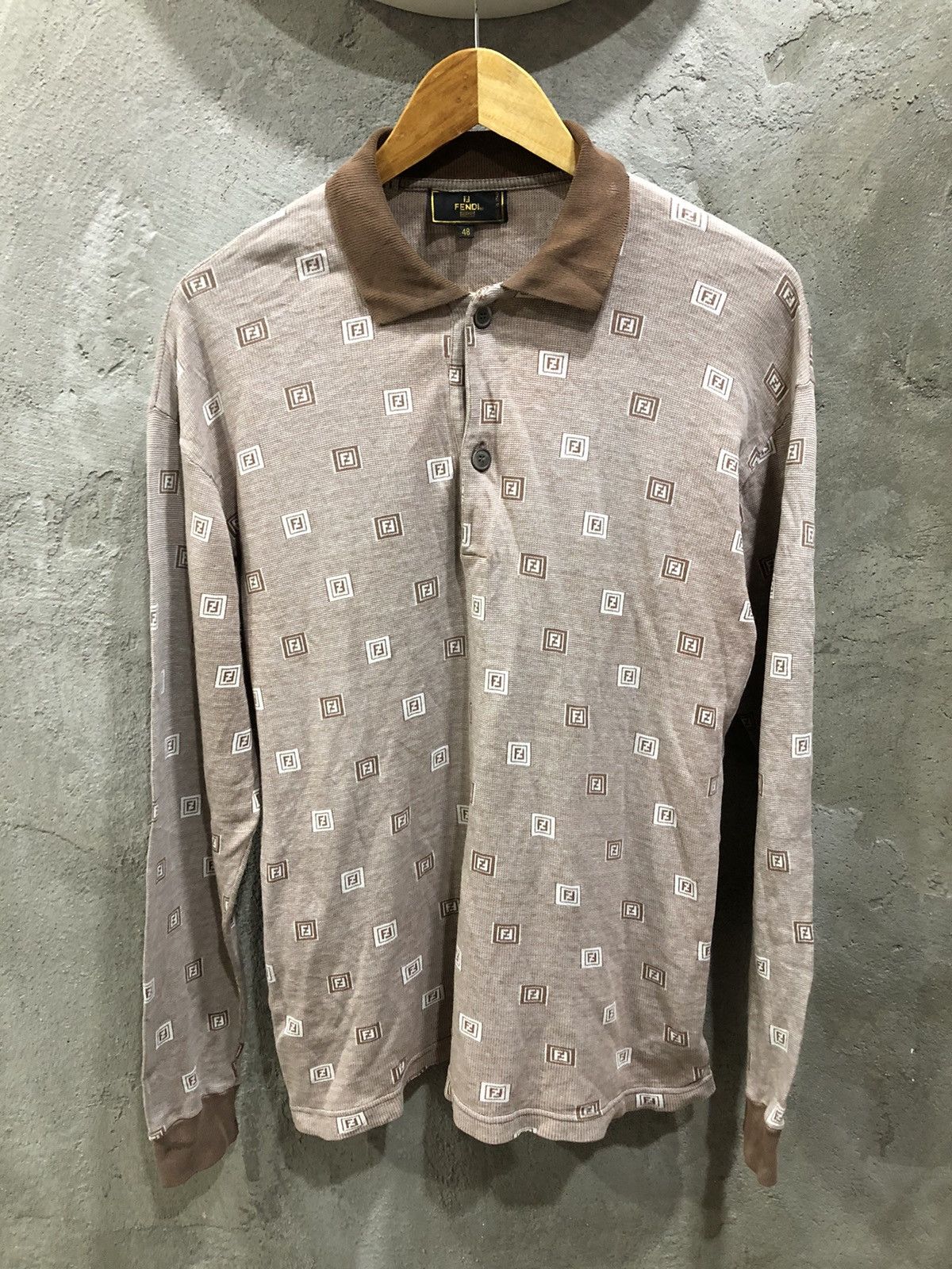 Fendi 1990 - Fendi Monogram Longsleeve Polo Shirt Size US L / EU 52-54 / 3 - 1 Thumbnail